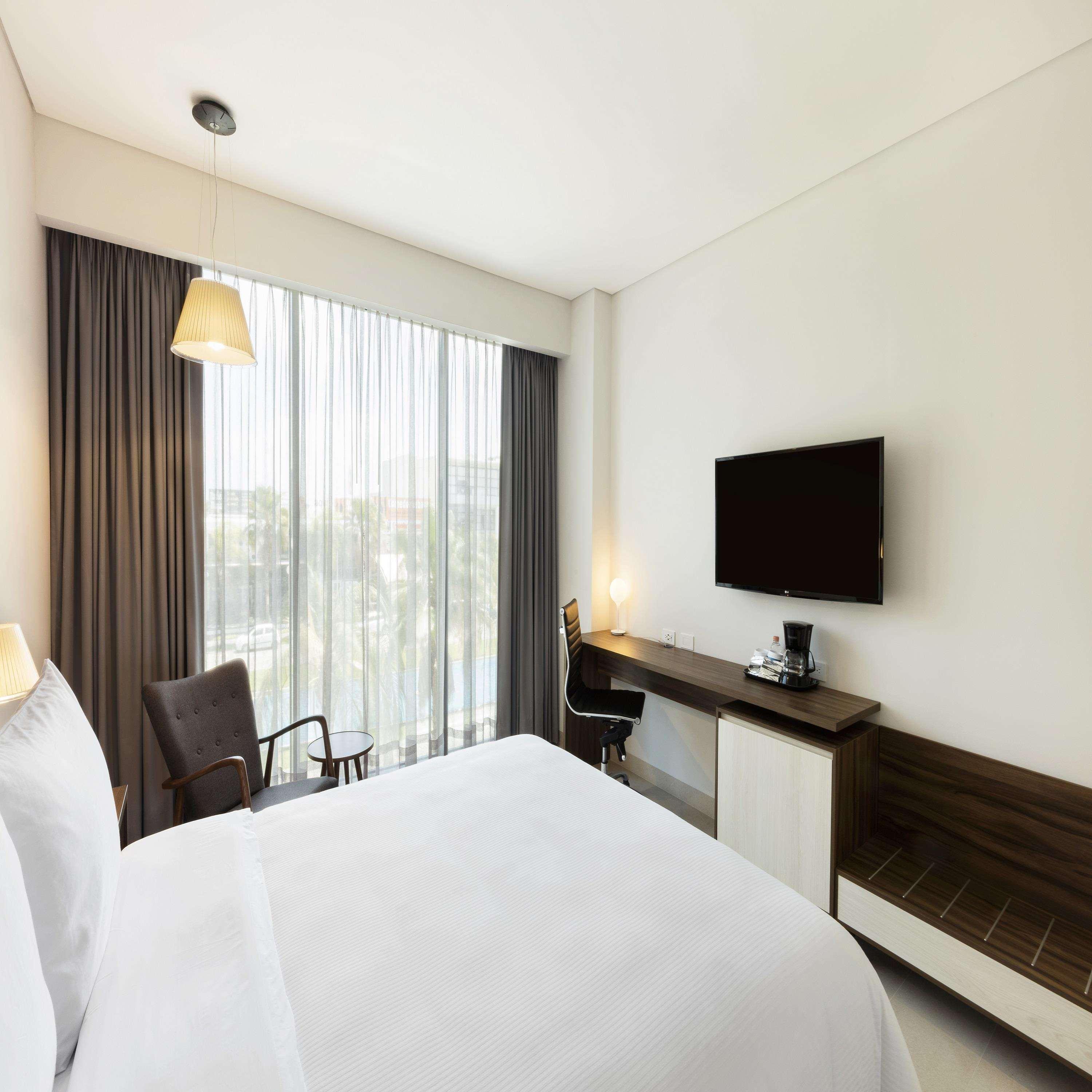 2 double beds OR 1 Queen room non smoking