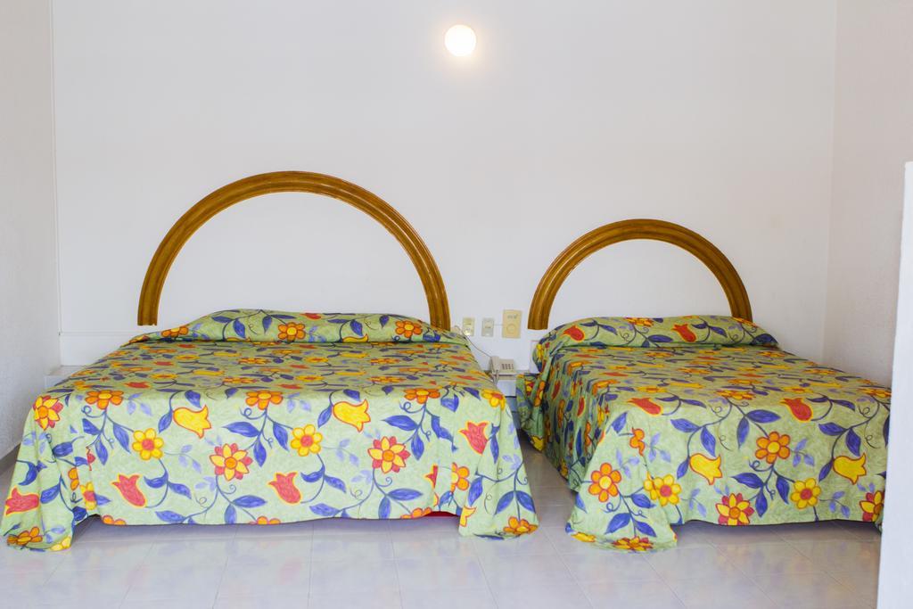 image-housing-carousel