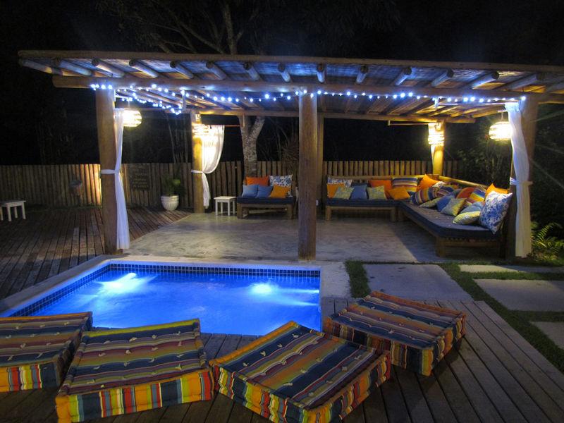 image-housing-carousel