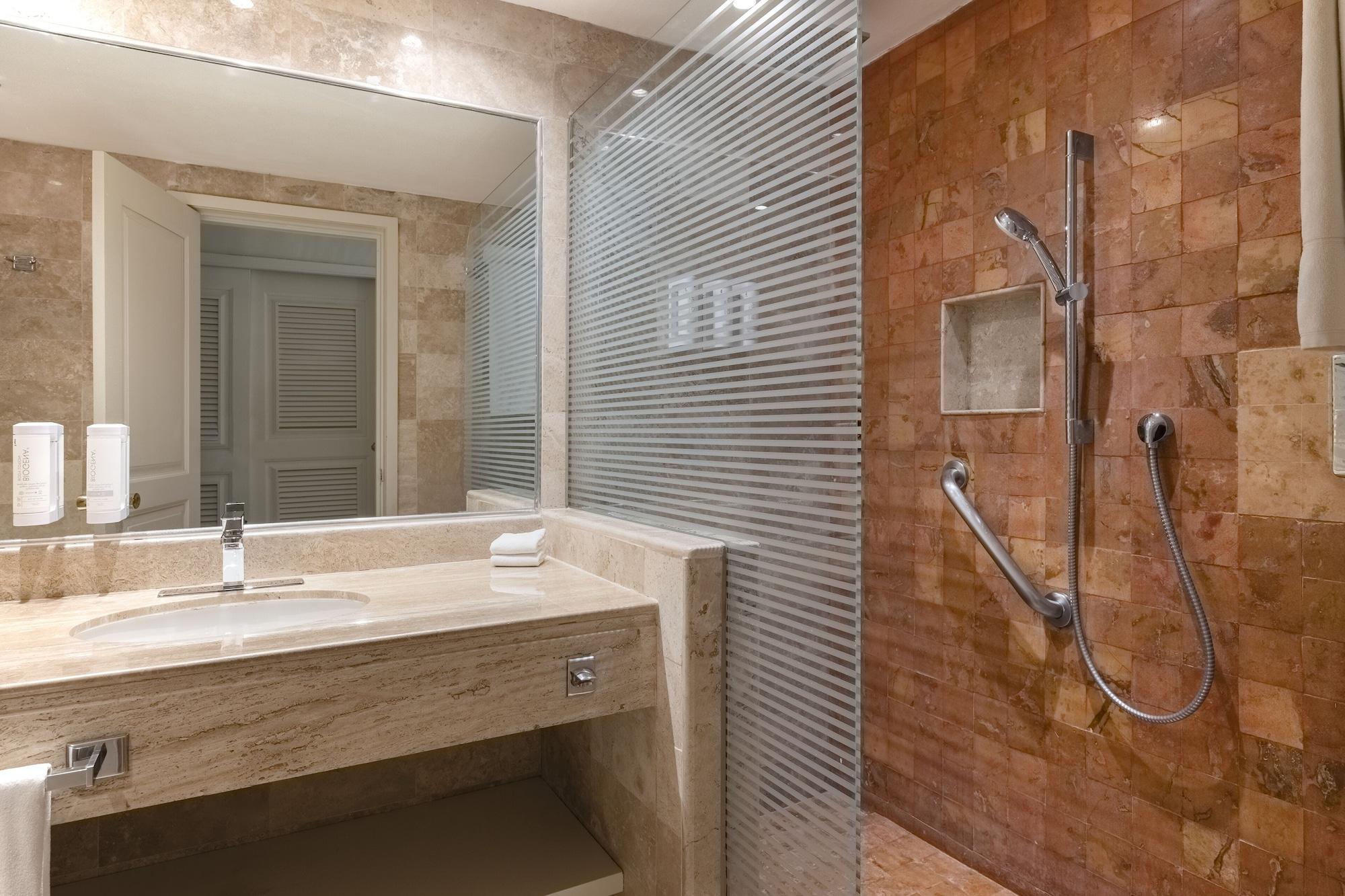 Habitación Premium (Near Pool)