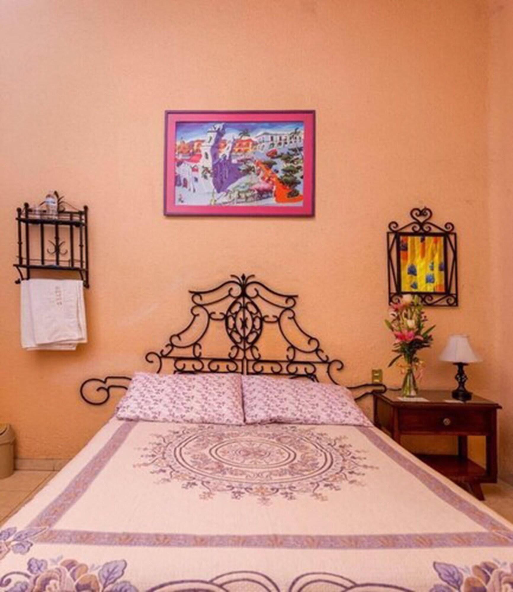 Hotel Los Reyes 3