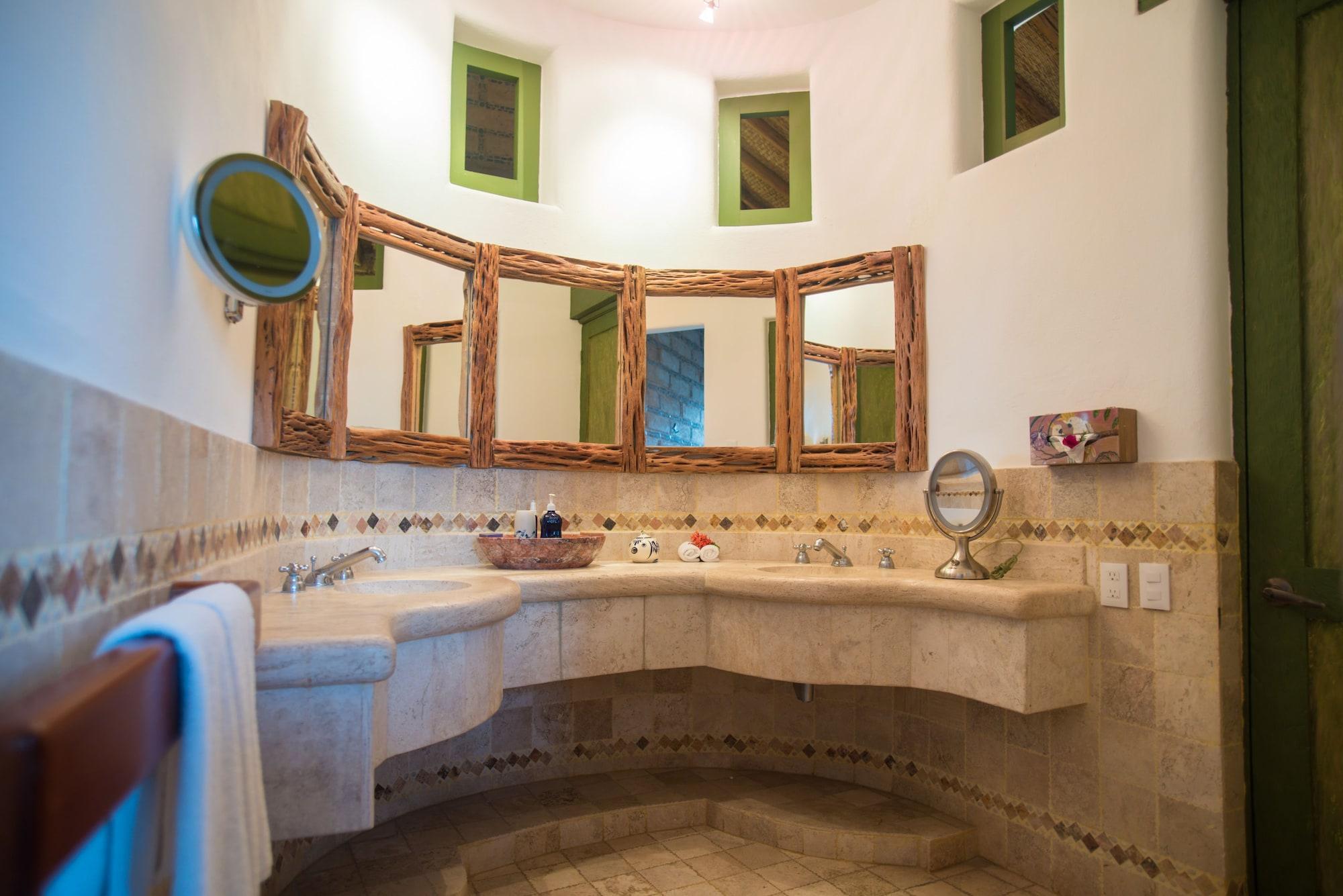 Villa de lujo, 4 habitaciones, piscina privada, vista a la bahía