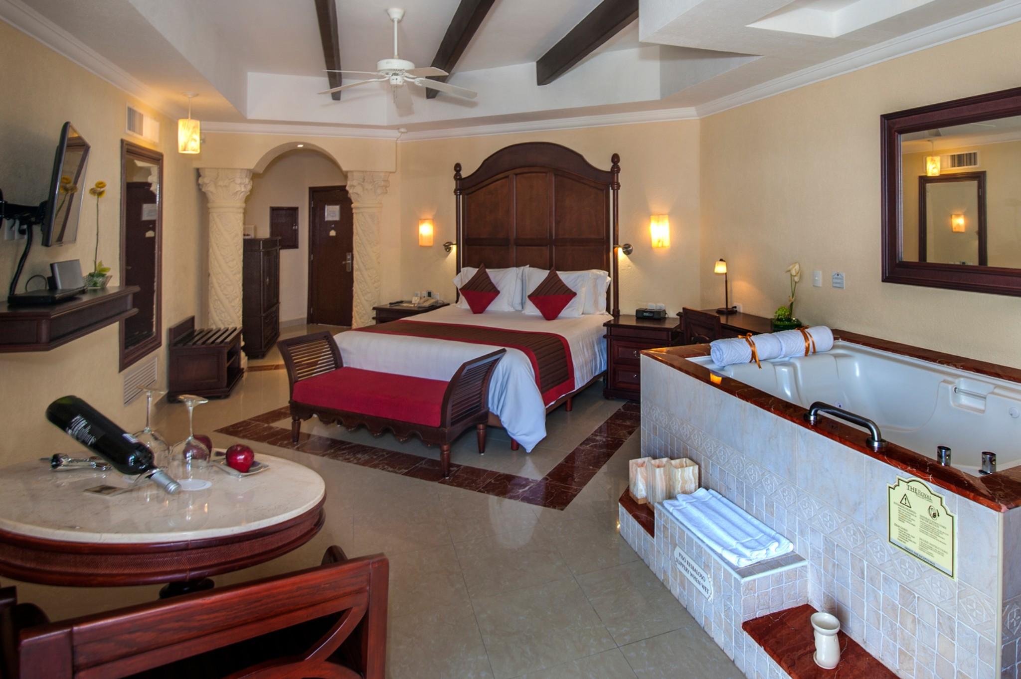 JUNIOR SUITE CAMA KING SIZE