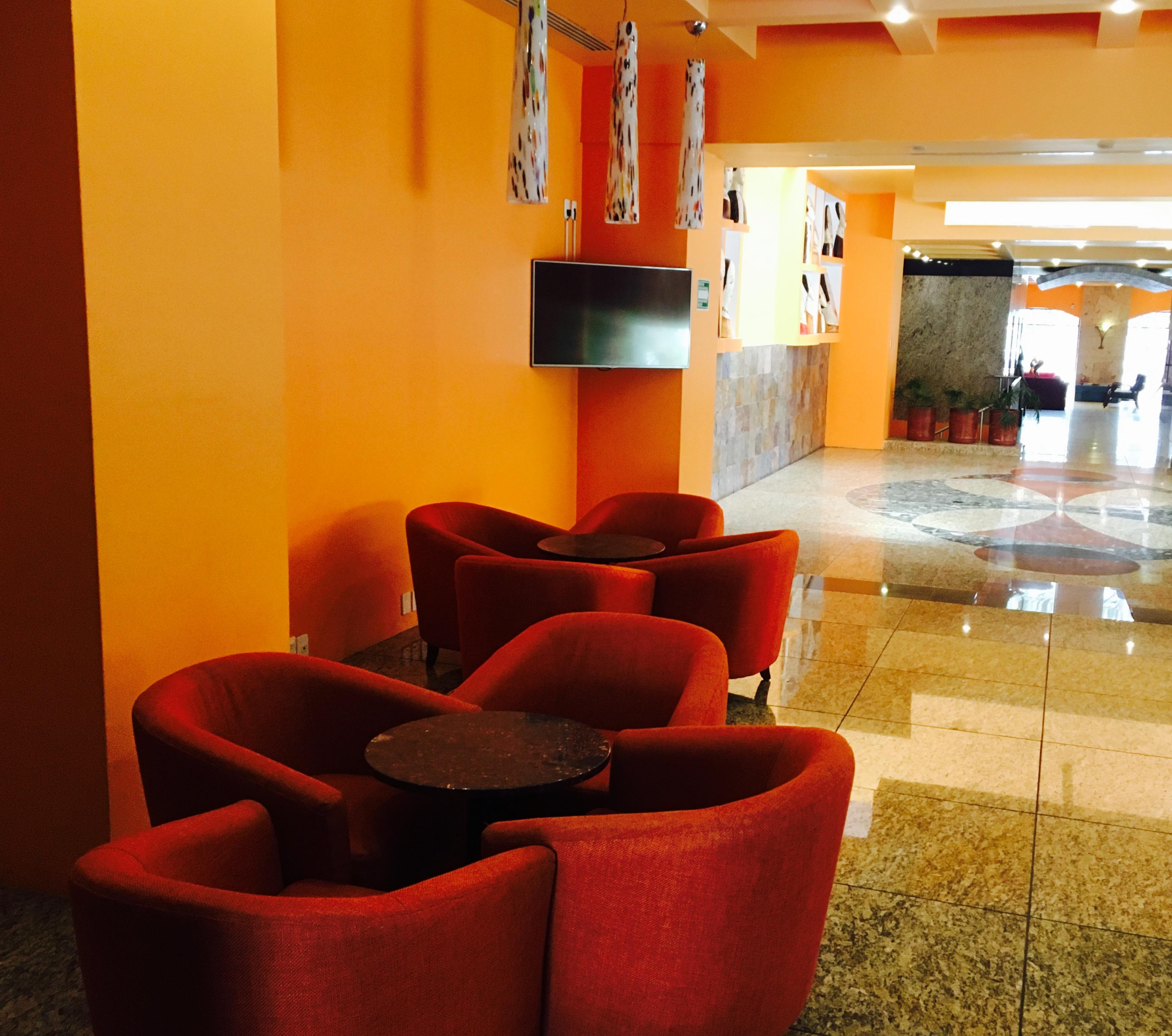 image-housing-carousel