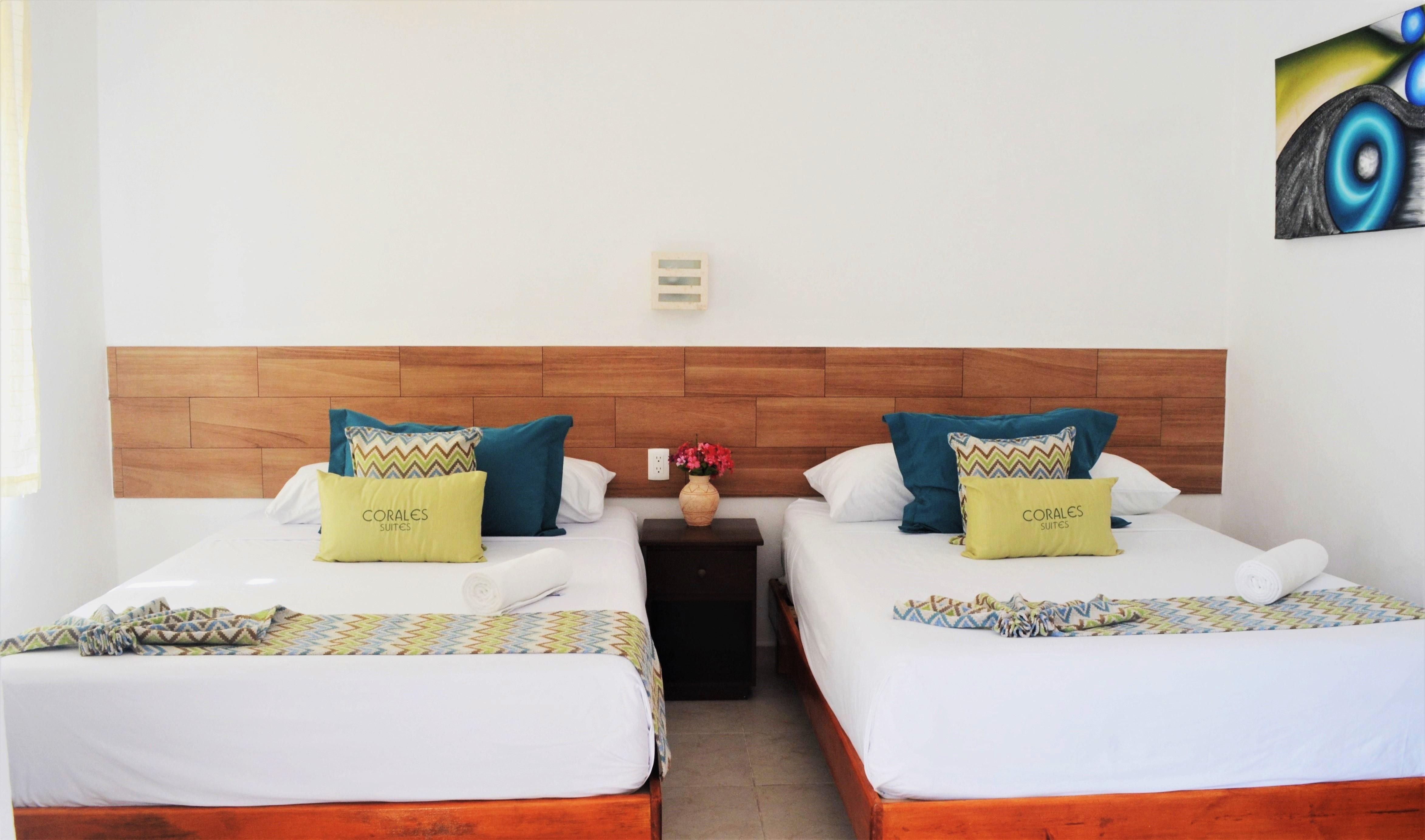Habitación Júnior con Vista a la Piscina