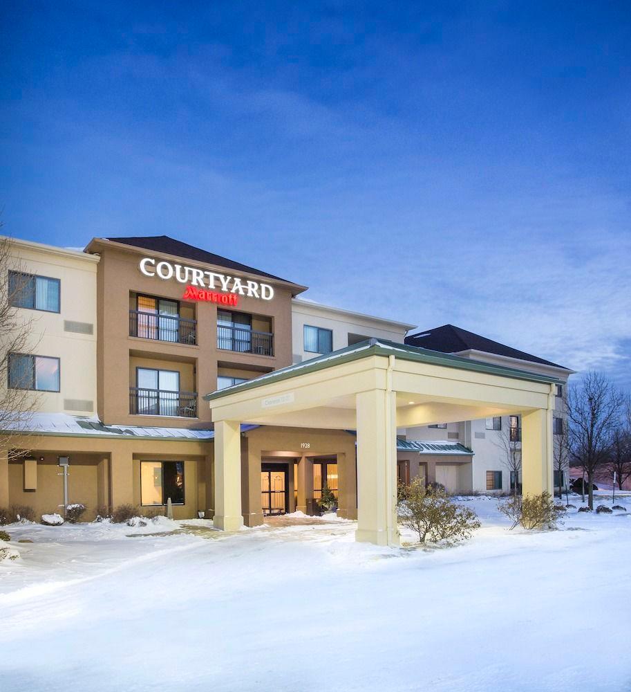 Courtyard by Marriott Peoria image