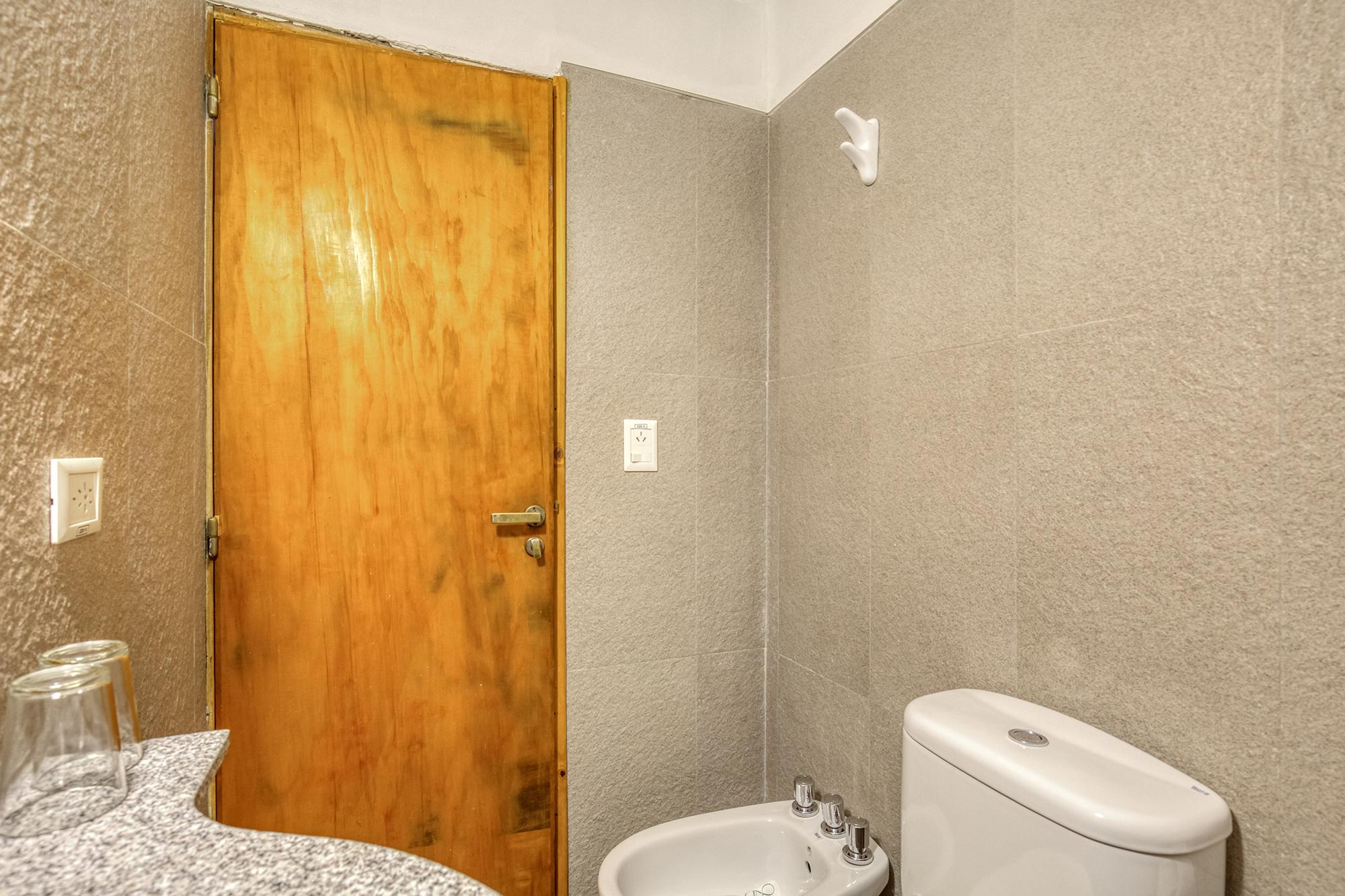 image-housing-carousel