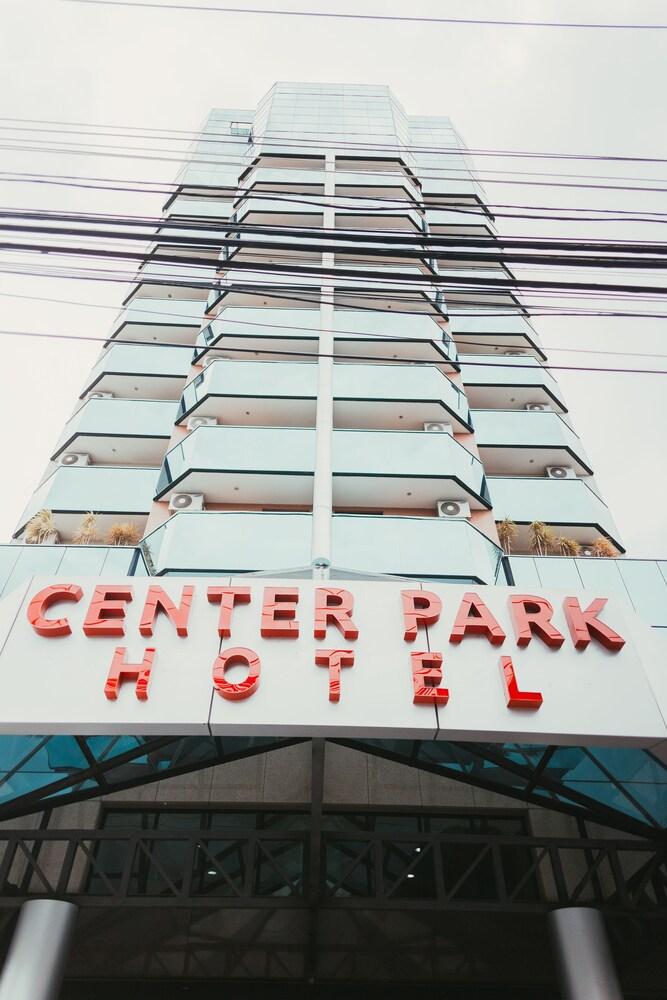 image-housing-carousel