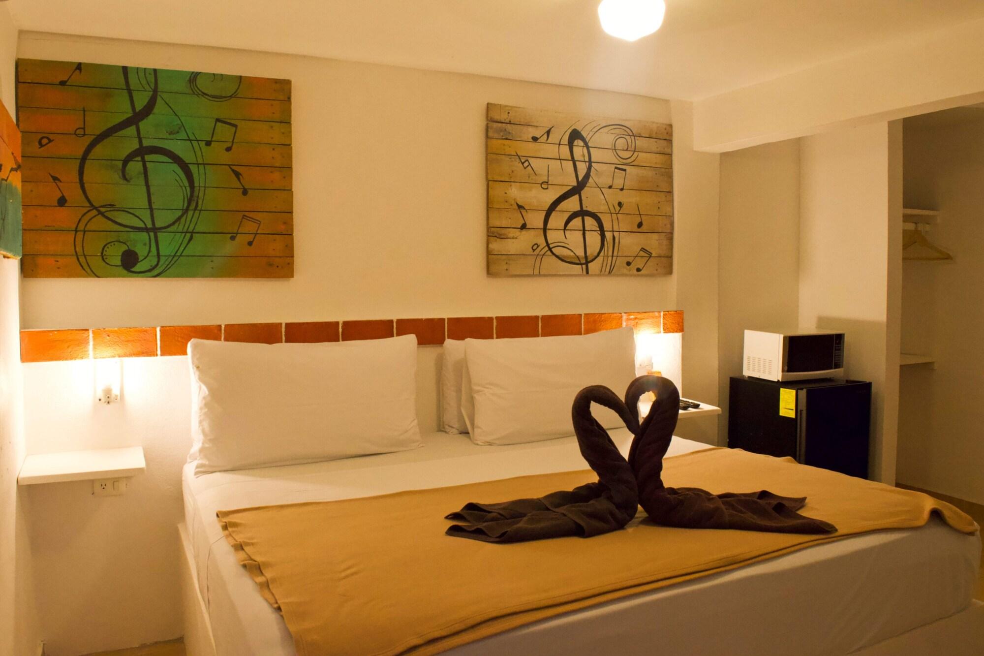 image-housing-carousel