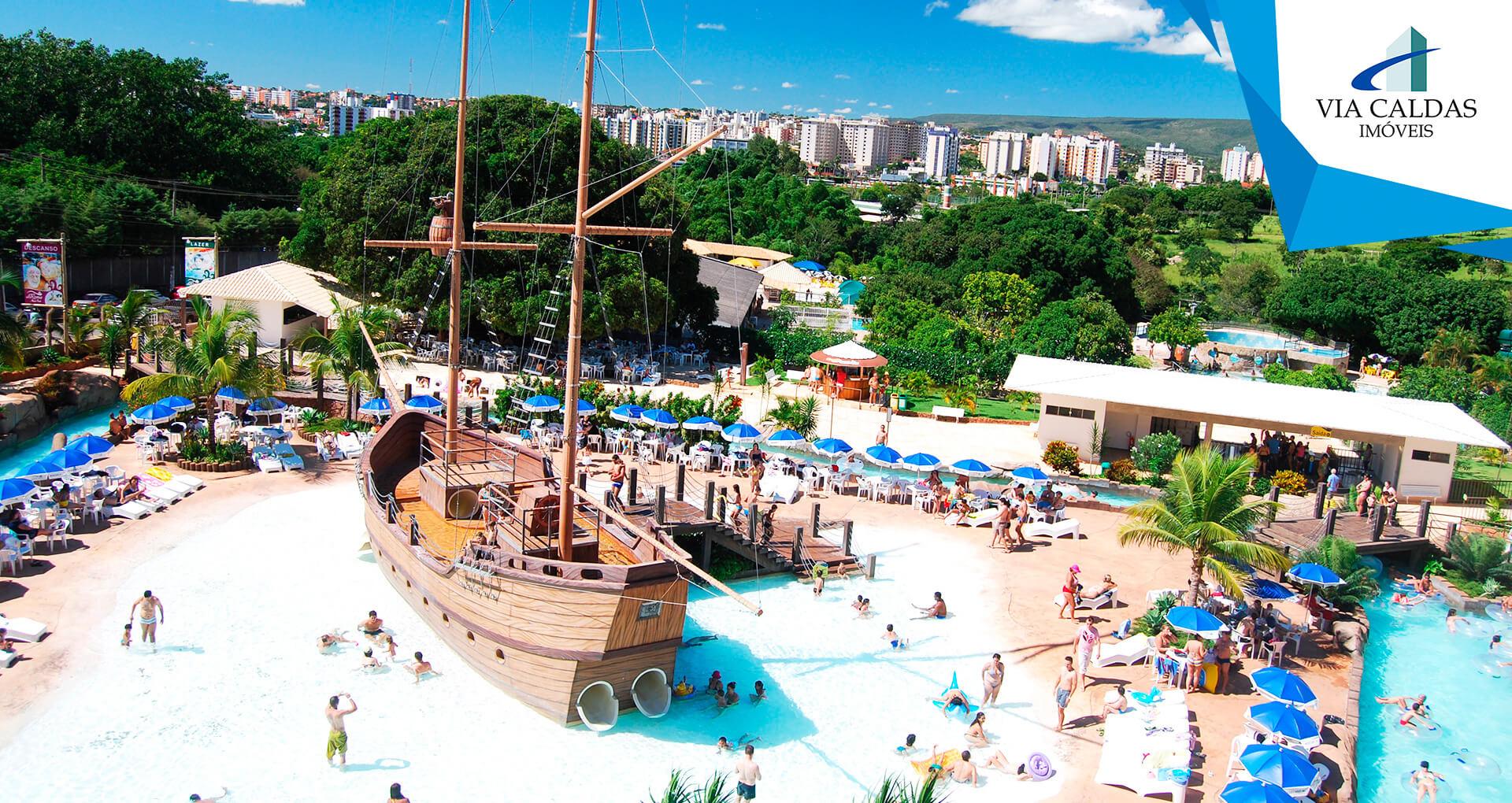 image-housing-carousel