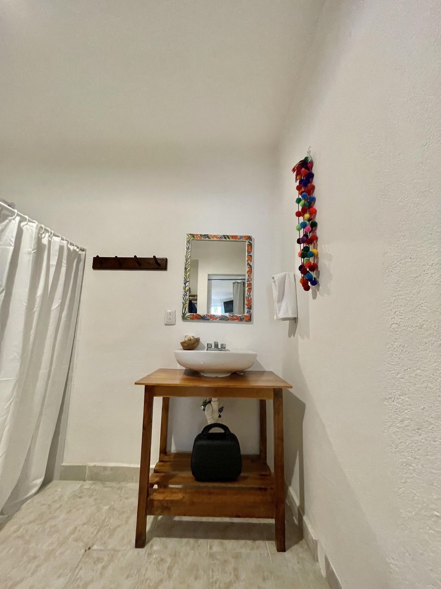 Habitación superior, 1 cama King size, vista a la piscina