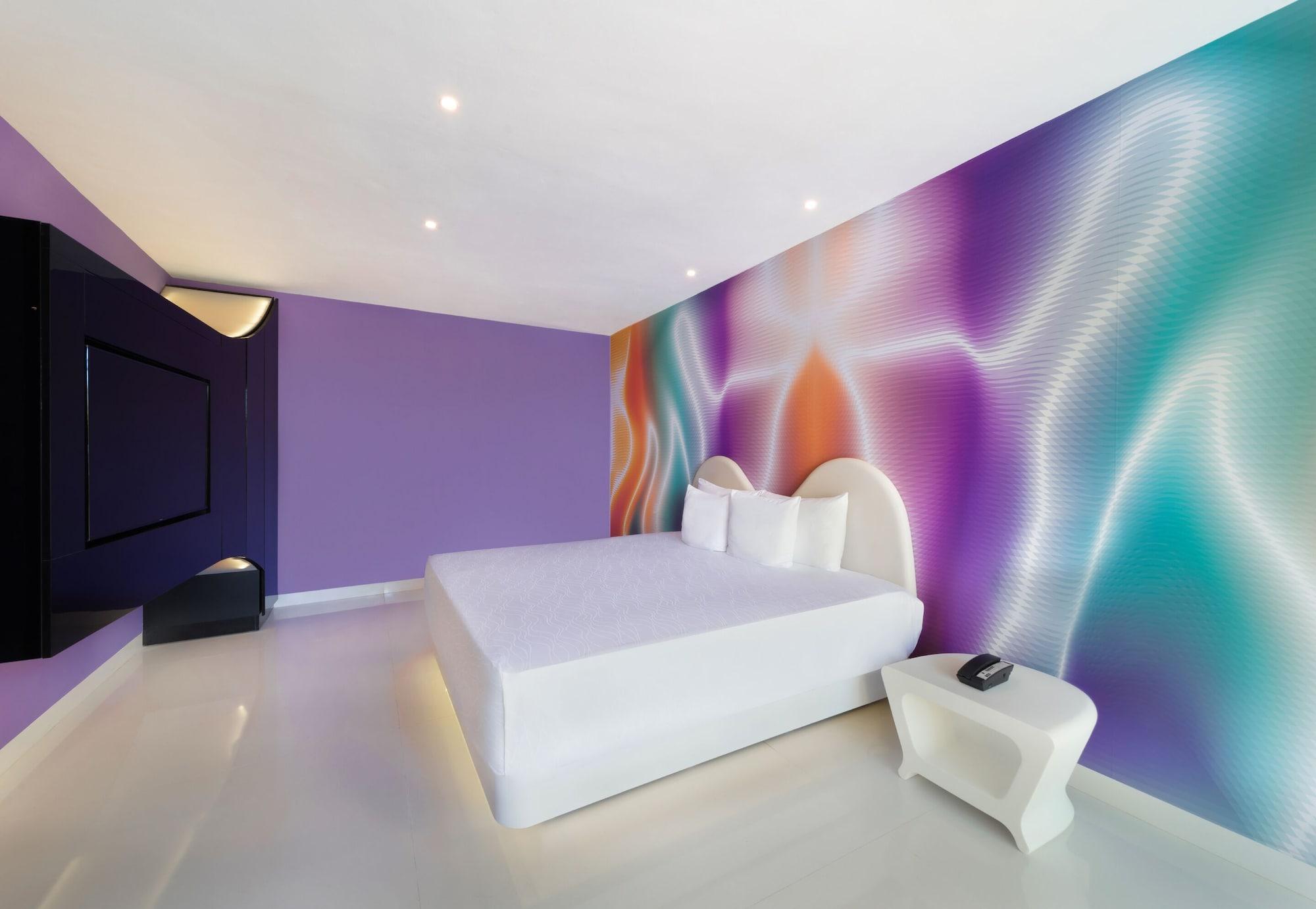 Trendy Room