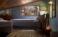 image-housing-carousel