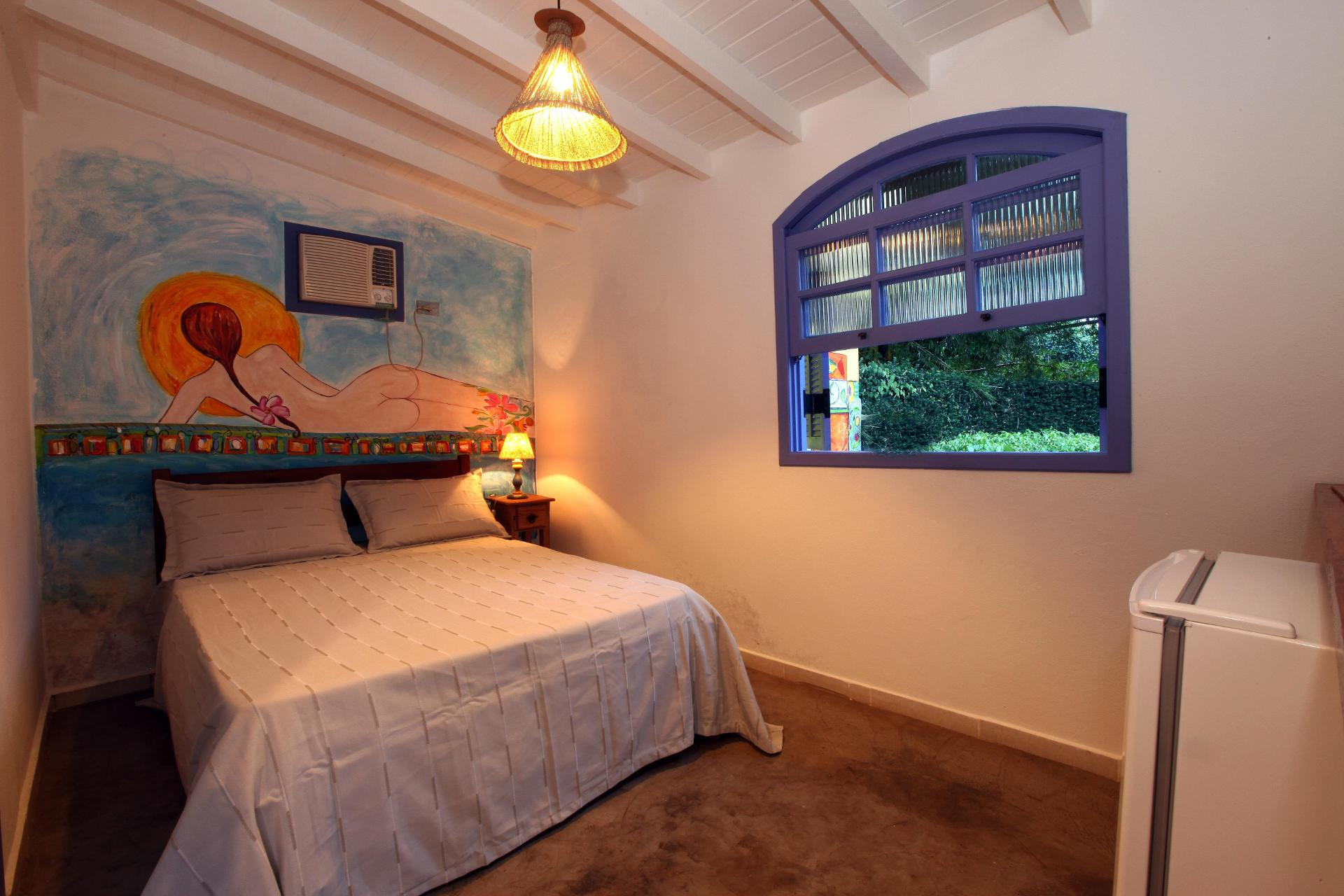 image-housing-carousel