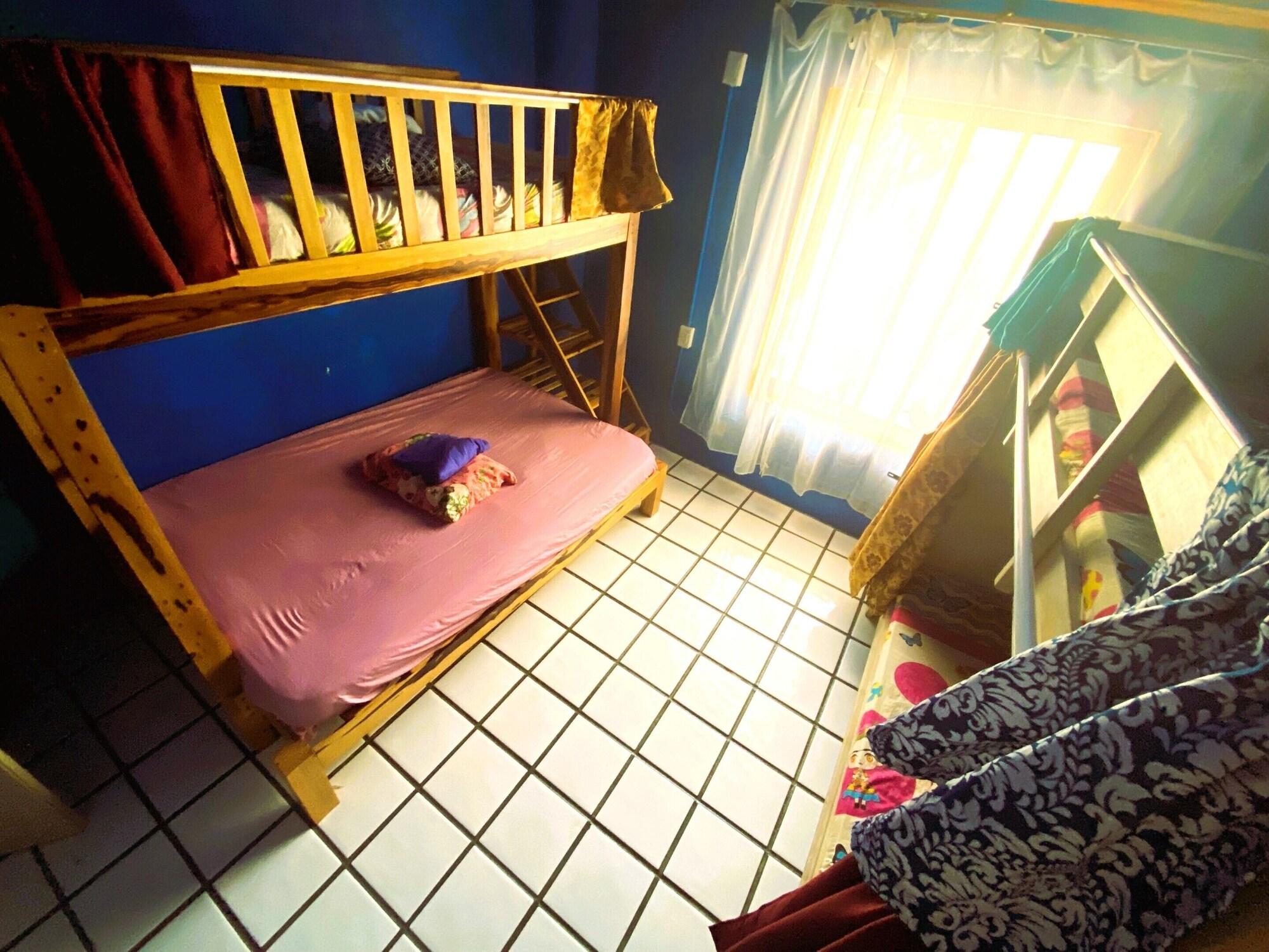 image-housing-carousel