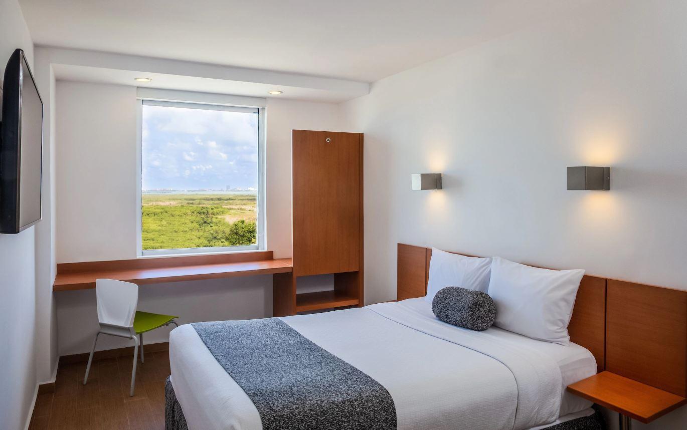 Superior Room, 1 Queen
