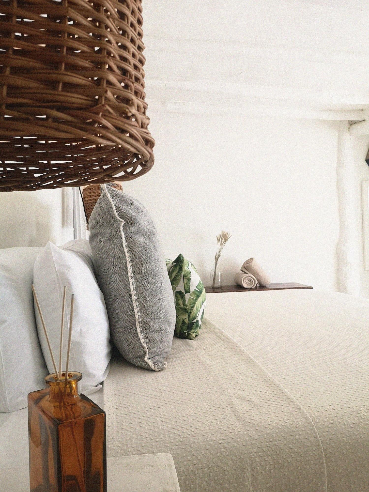 Habitación de diseño, 1 cama King size, vista parcial al océano
