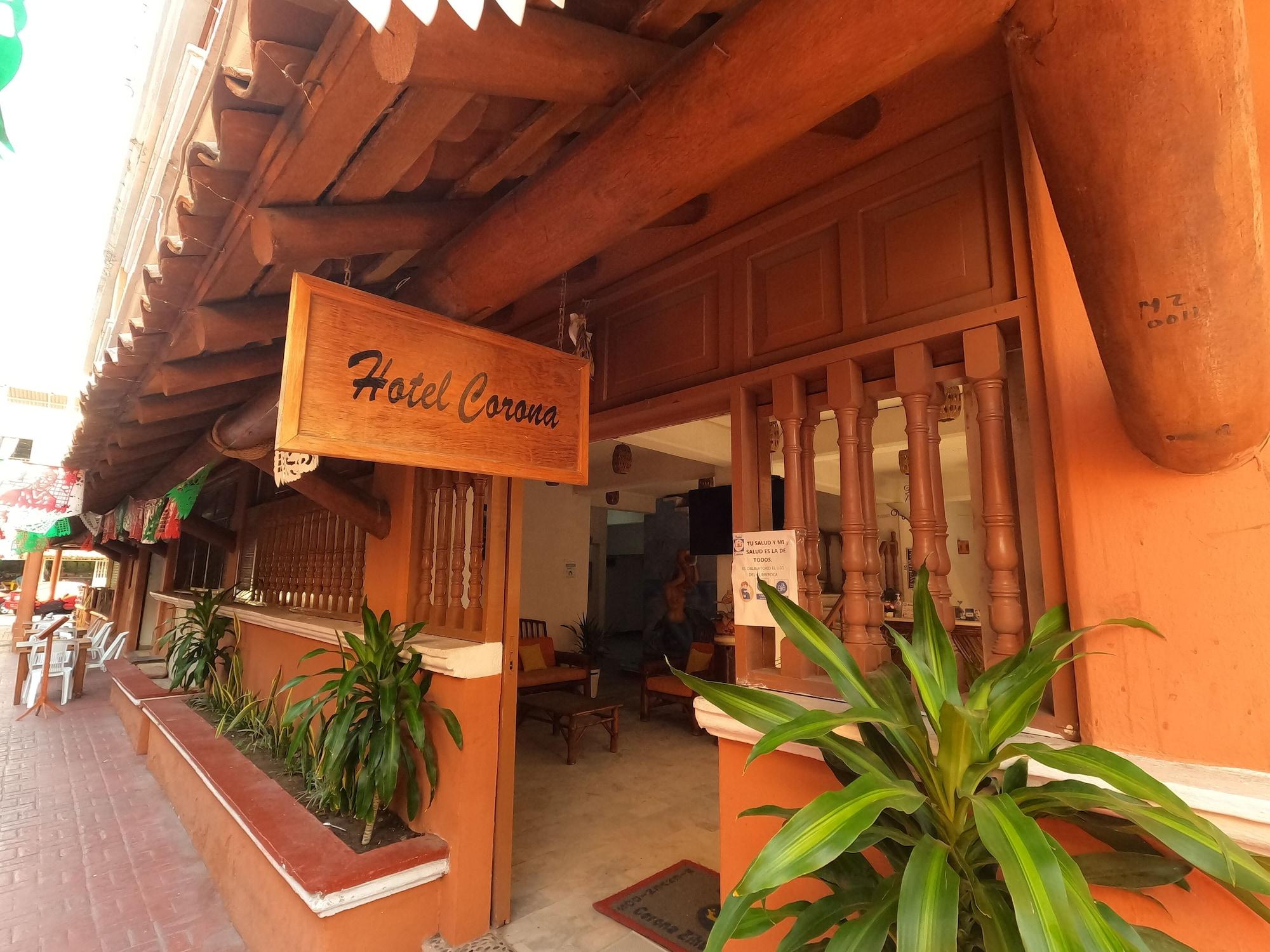 Hotel Corona Zihuatanejo 4