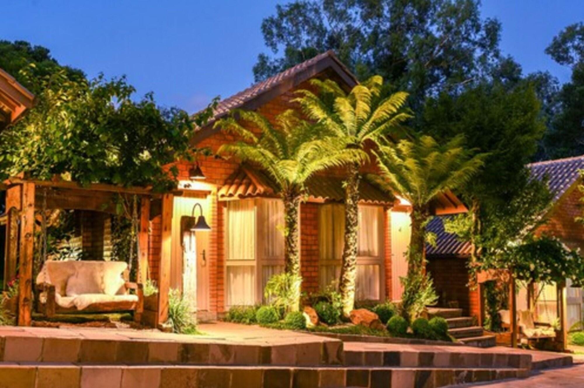 image-housing-carousel