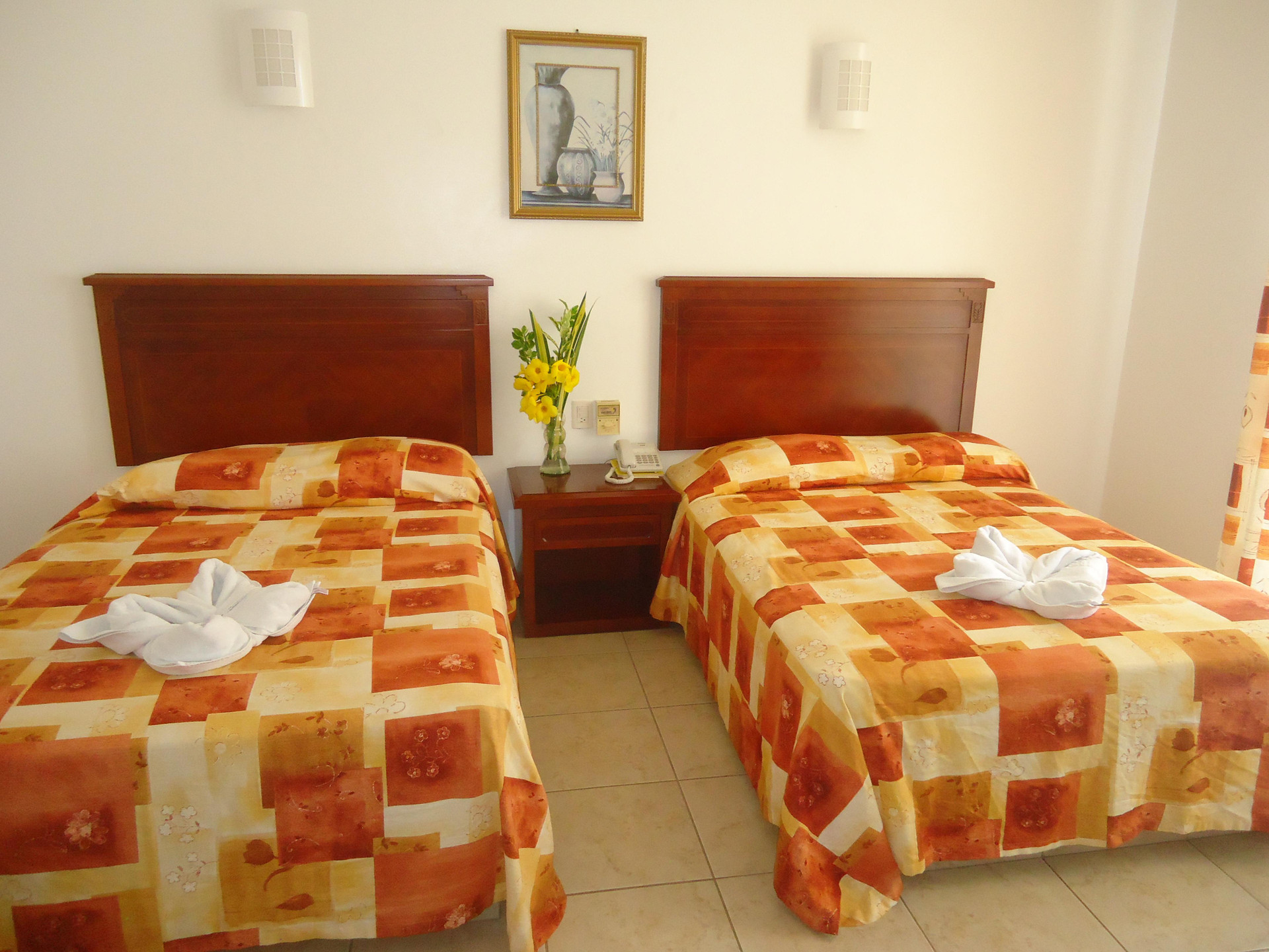 Habitación Doble Estándar con Vista a la Calle