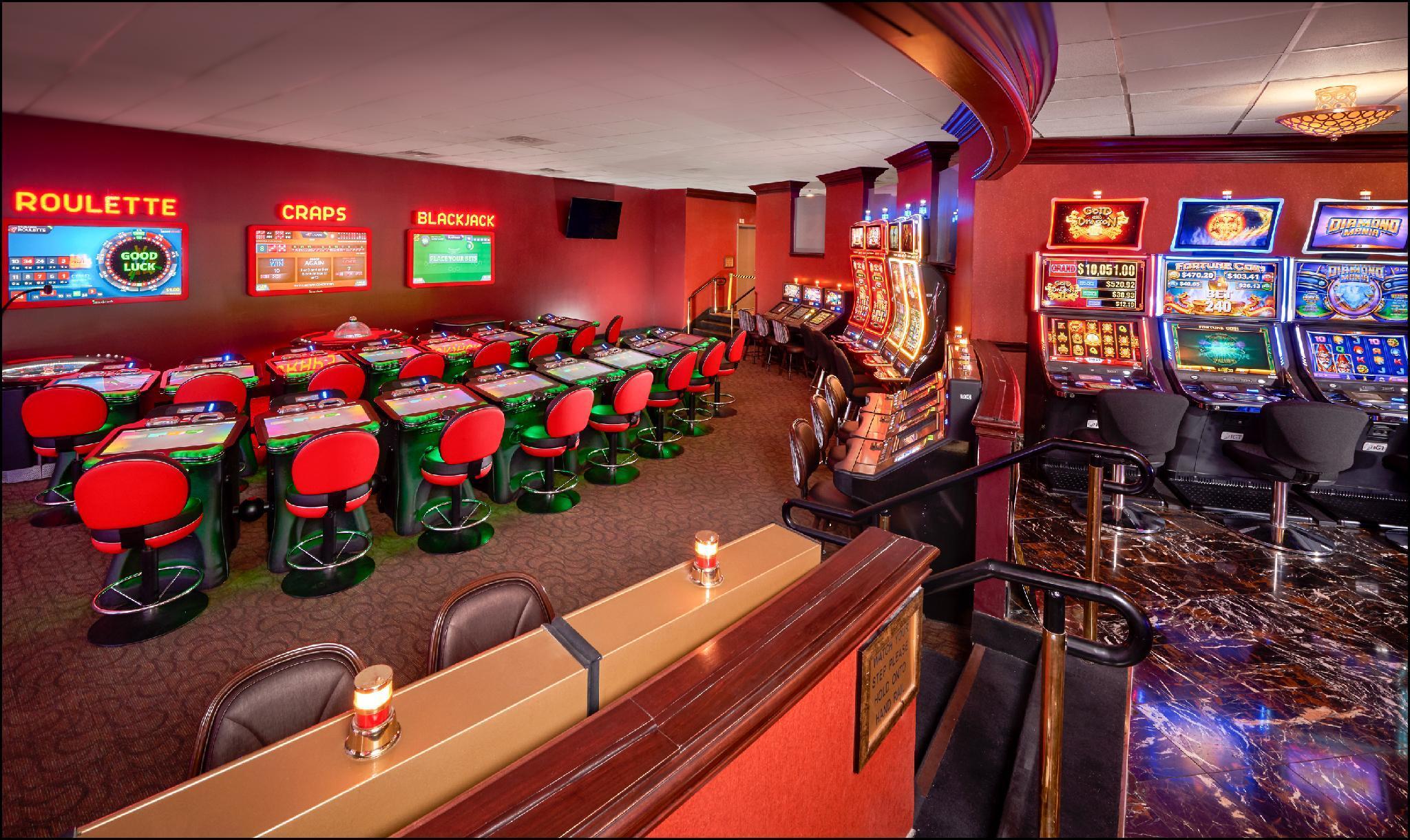 image-housing-carousel