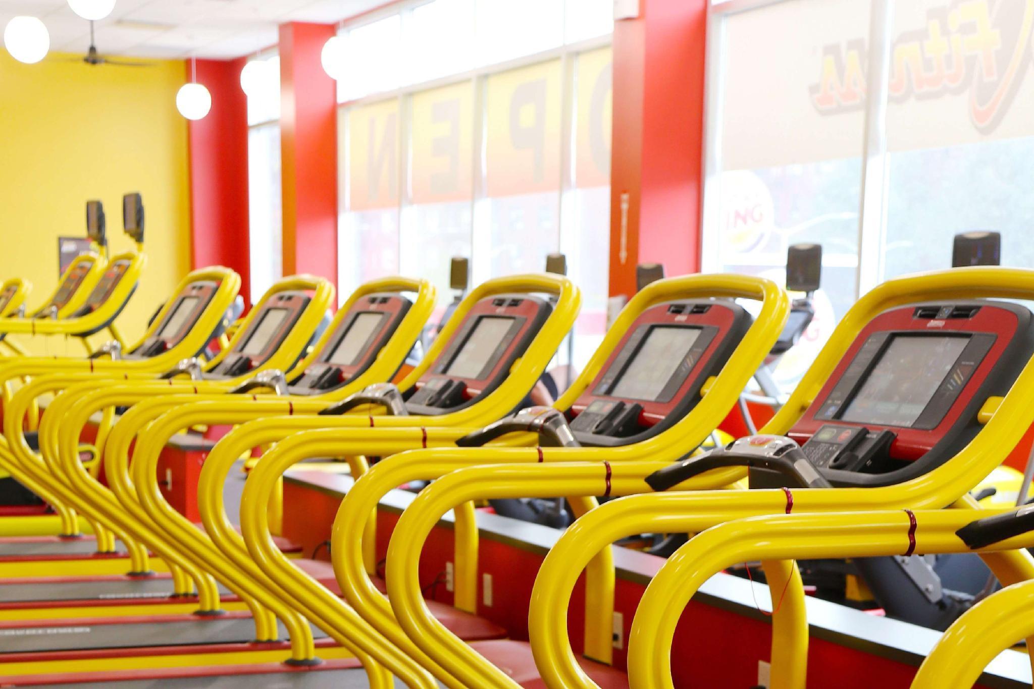 image-housing-carousel