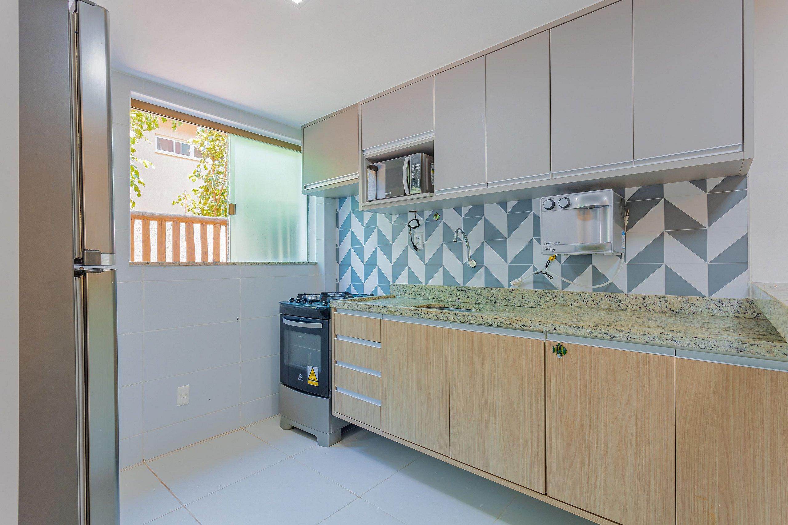 image-housing-carousel