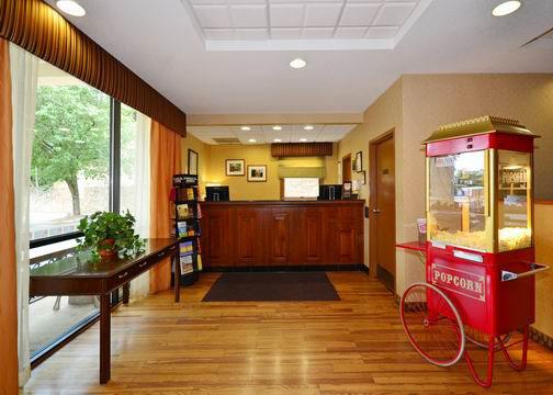 image-housing-carousel