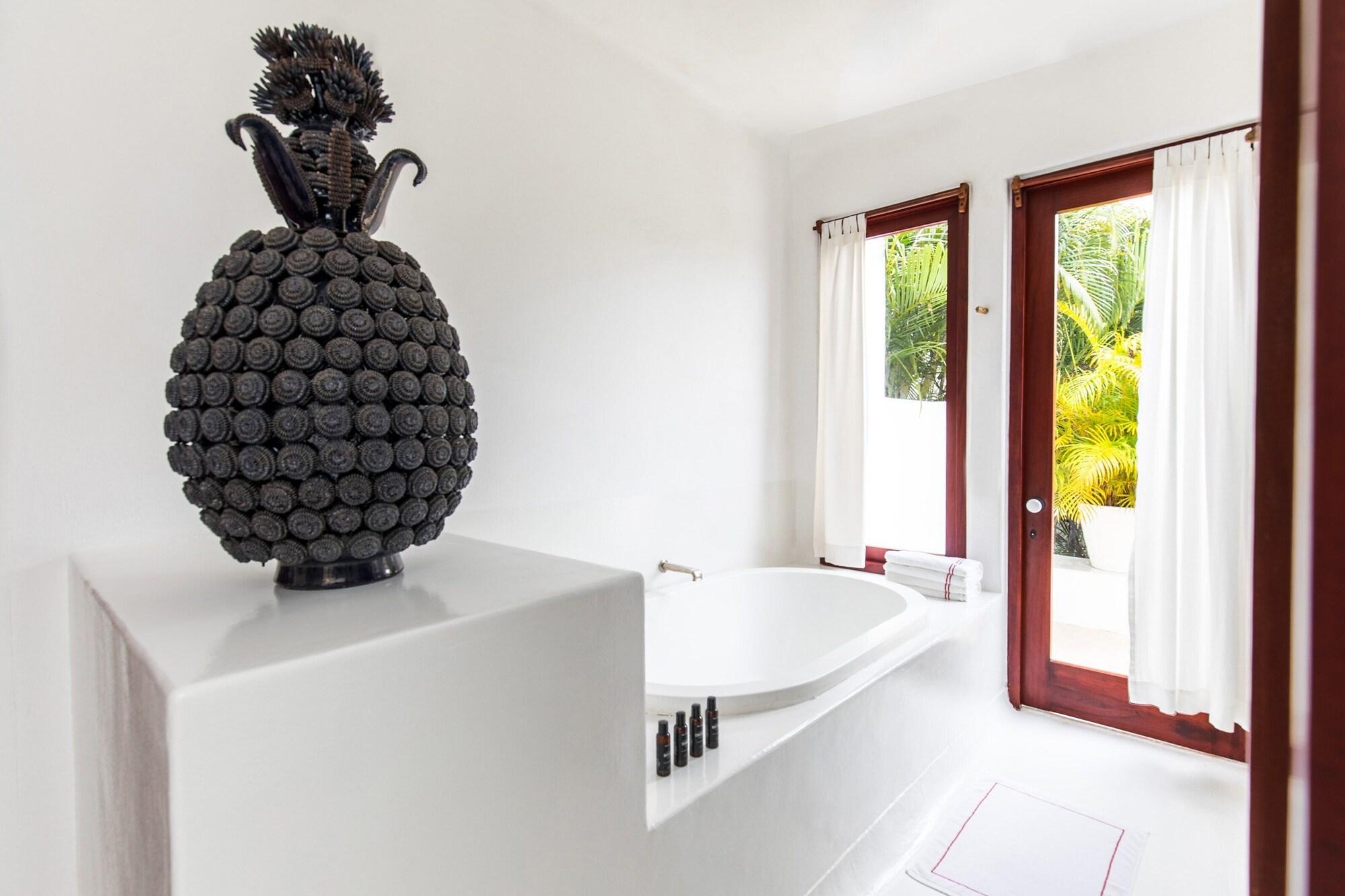 Villa (Pool)