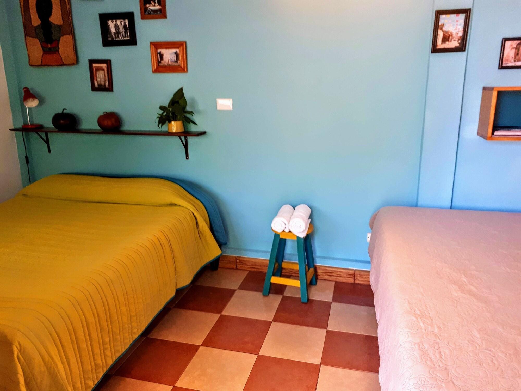 image-housing-carousel