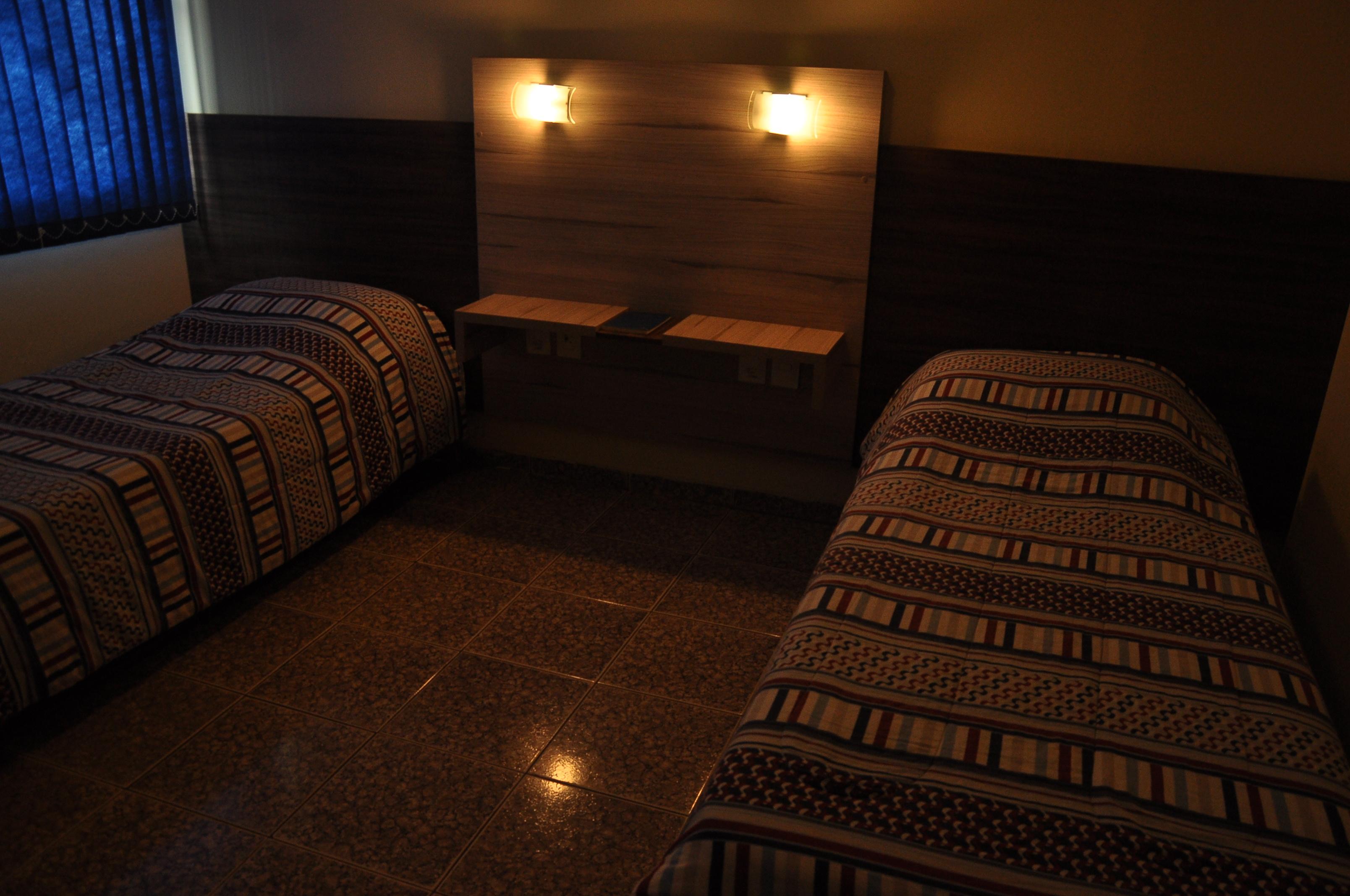 image-housing-carousel