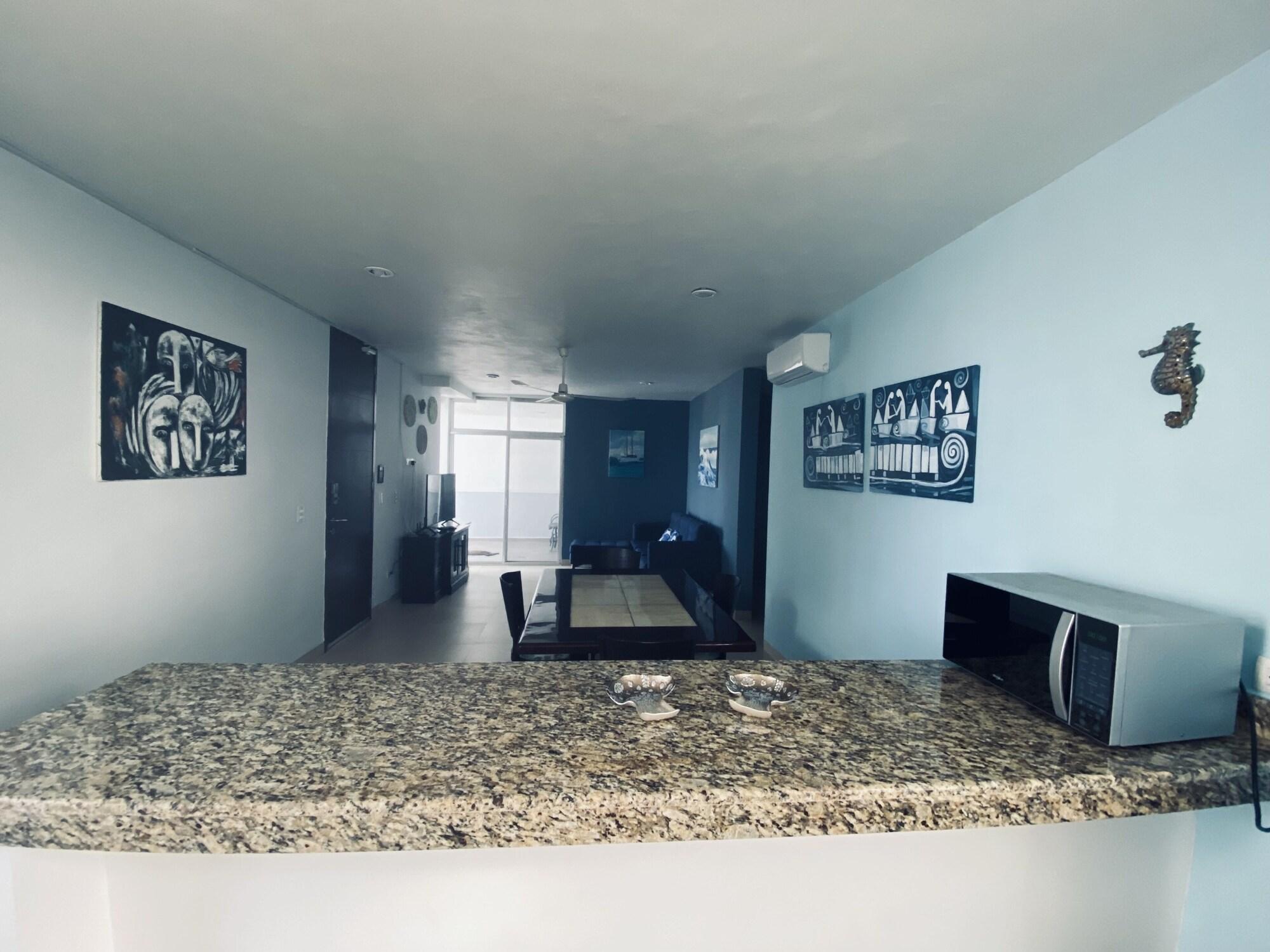 image-housing-carousel