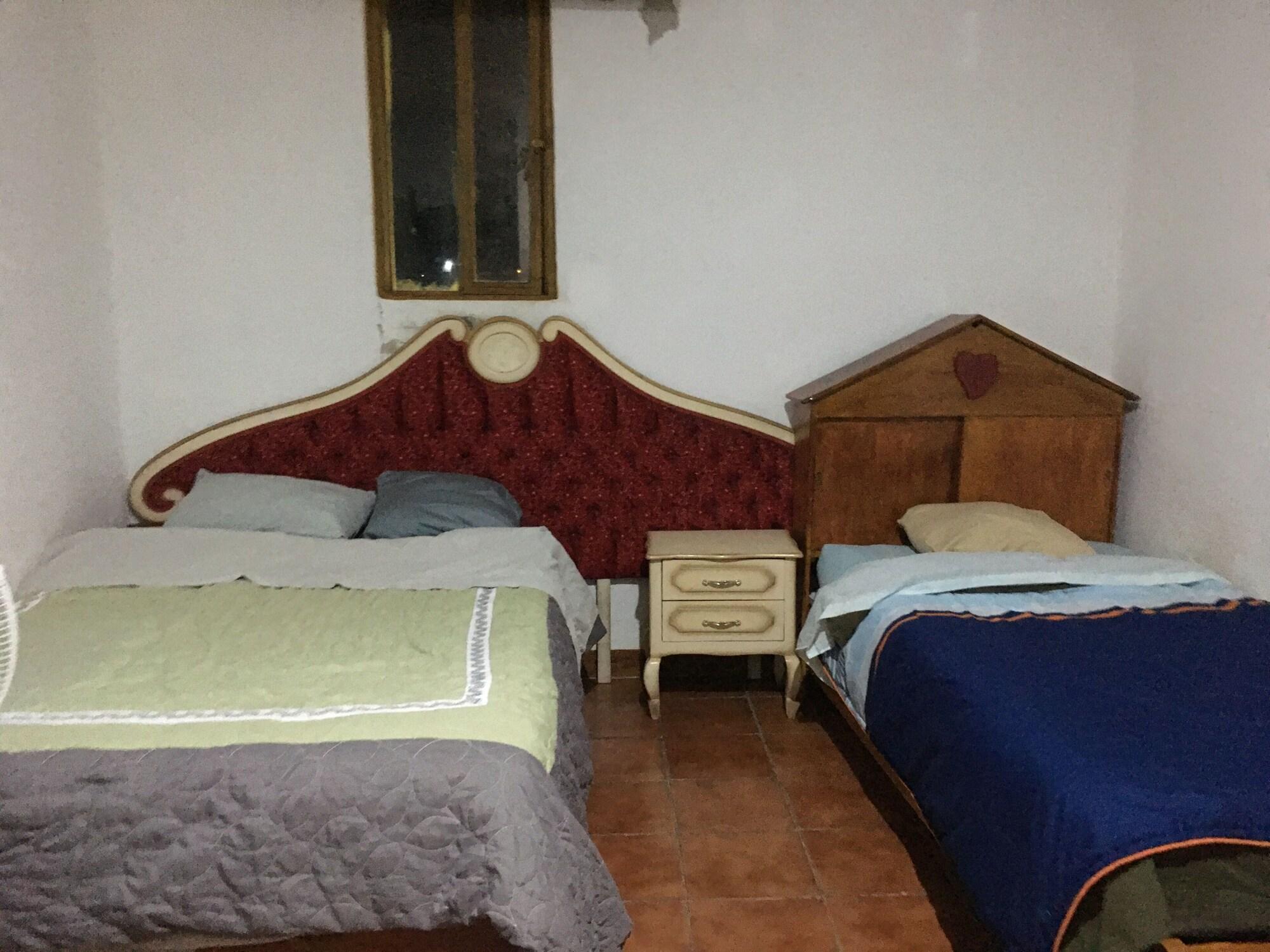 image-housing-carousel