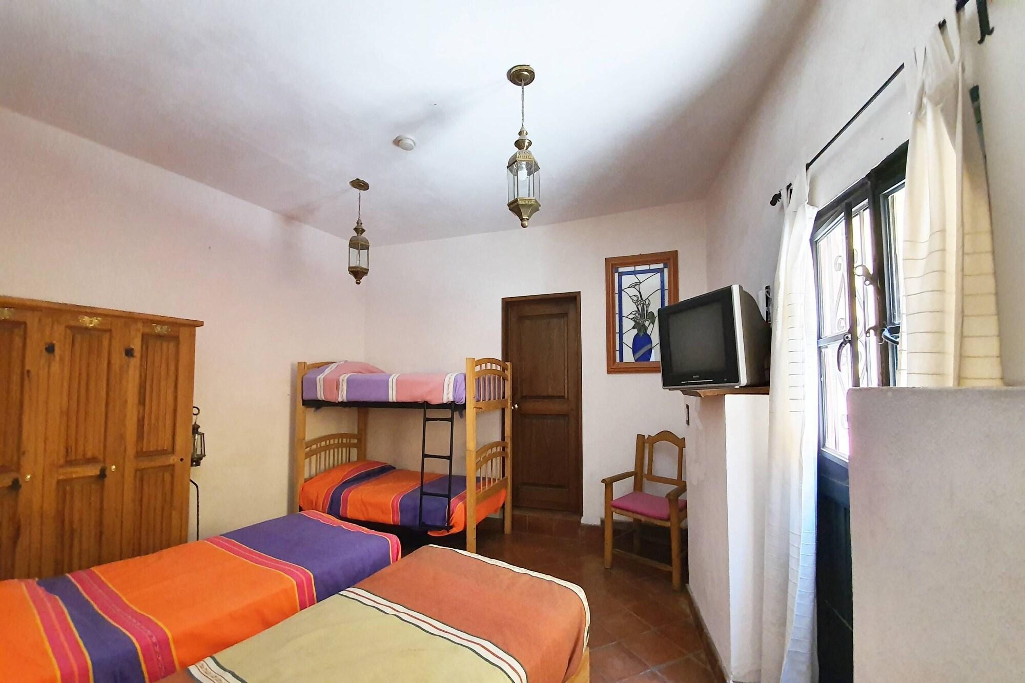 image-housing-carousel