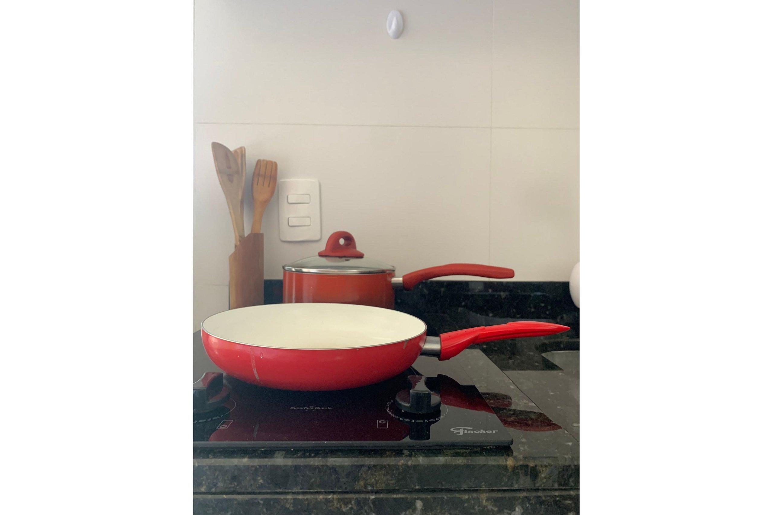 image-housing-carousel