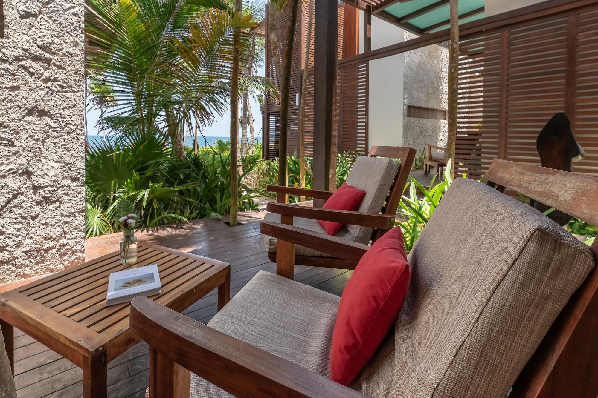 Habitación, vista al jardín (with refreshing plunge pool)