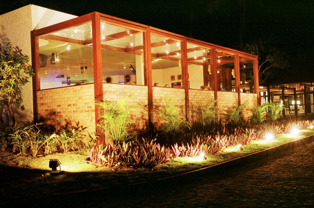image-housing-carousel