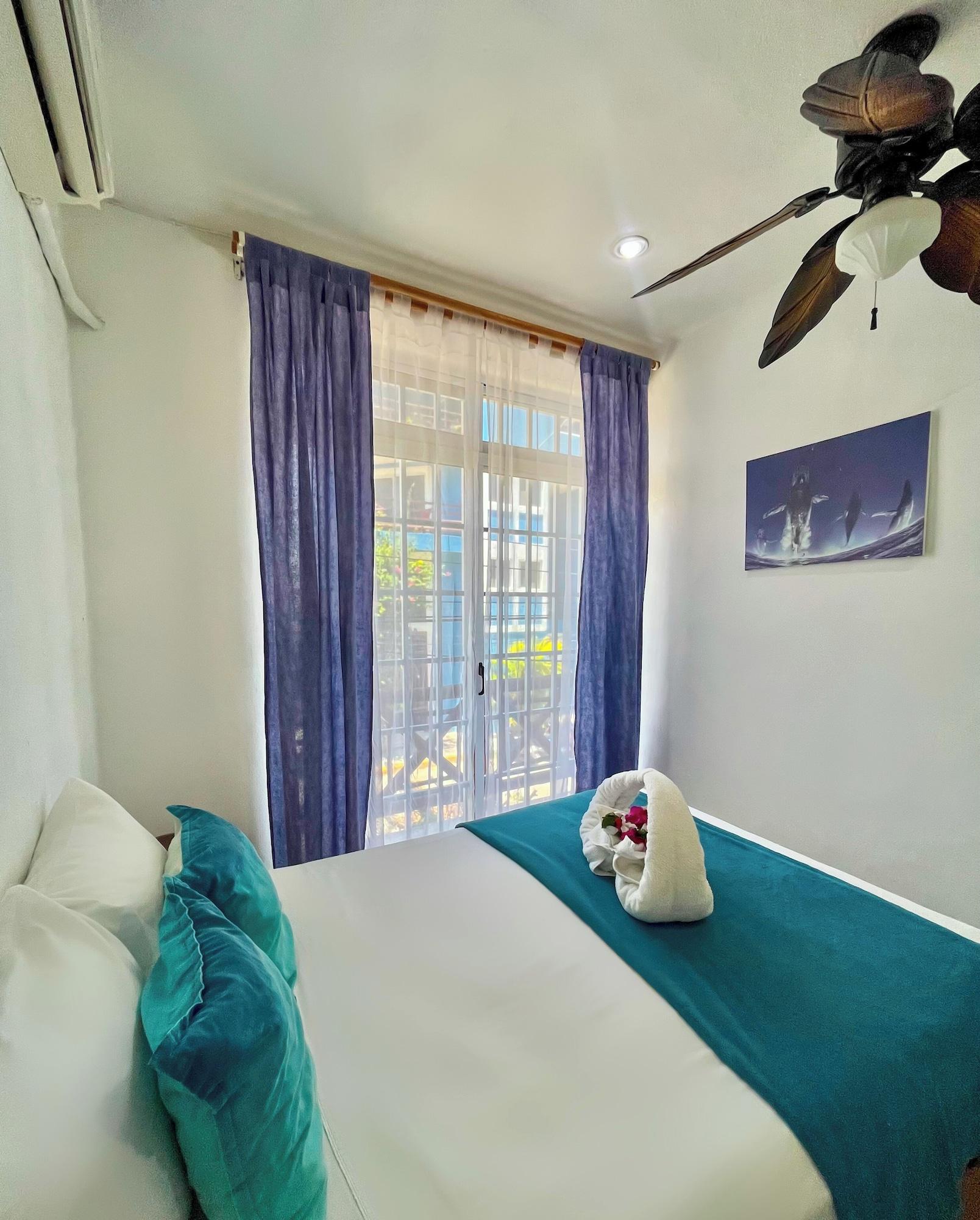 image-housing-carousel