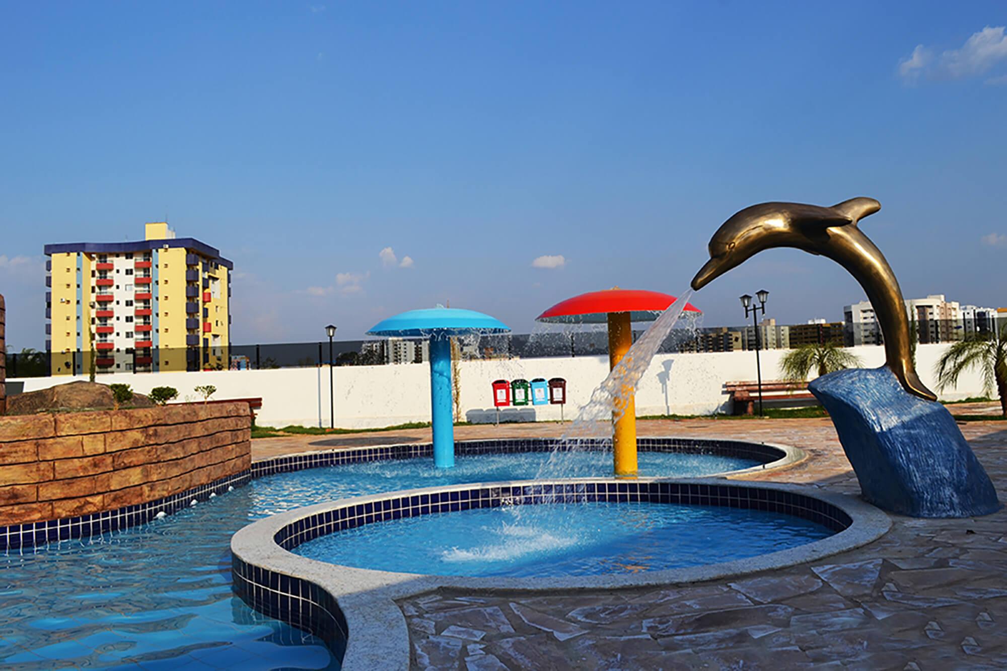 image-housing-carousel