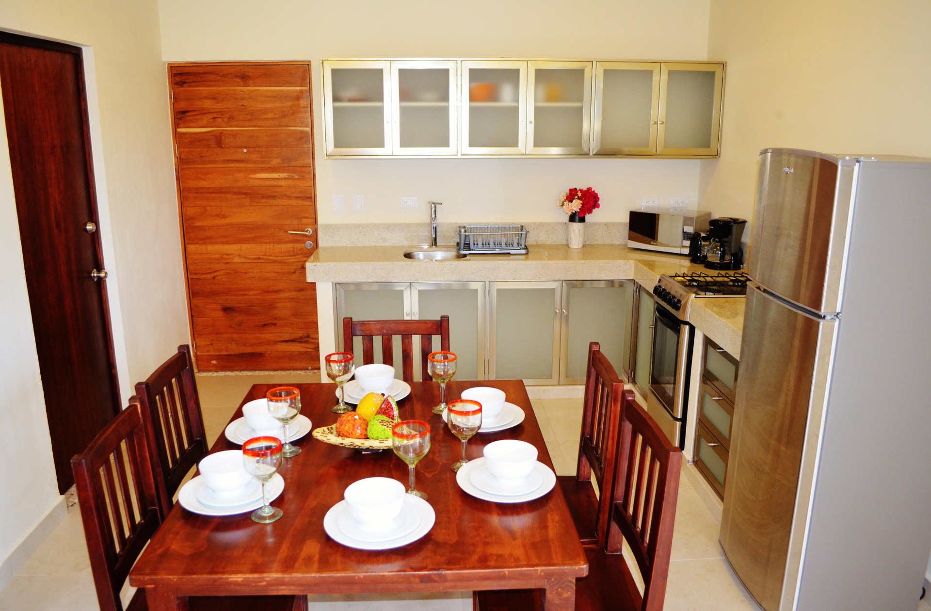 Suite Familia -5 personas- Premium con Vista a la Piscina
