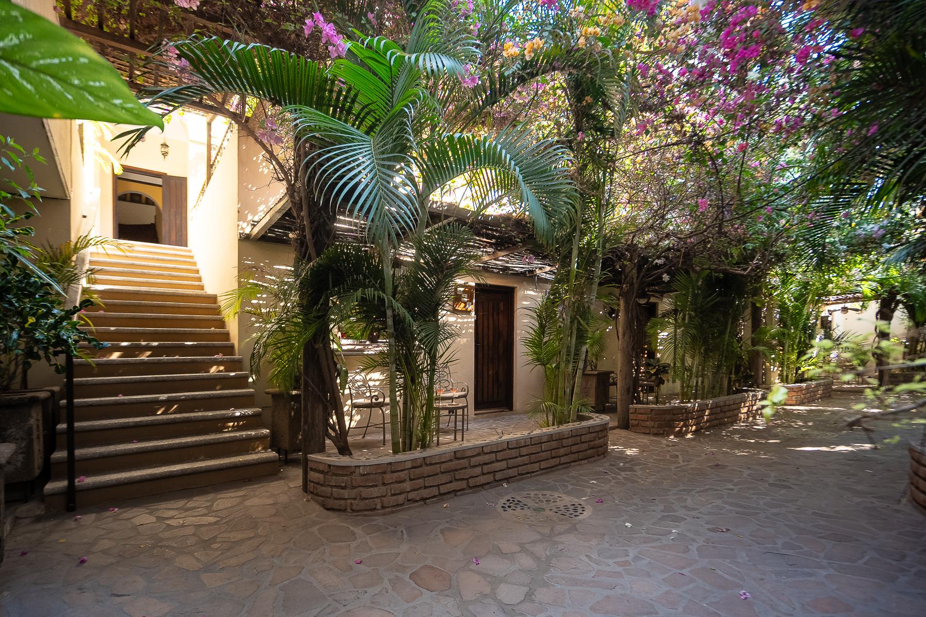 Posada De Las Flores La Paz 3