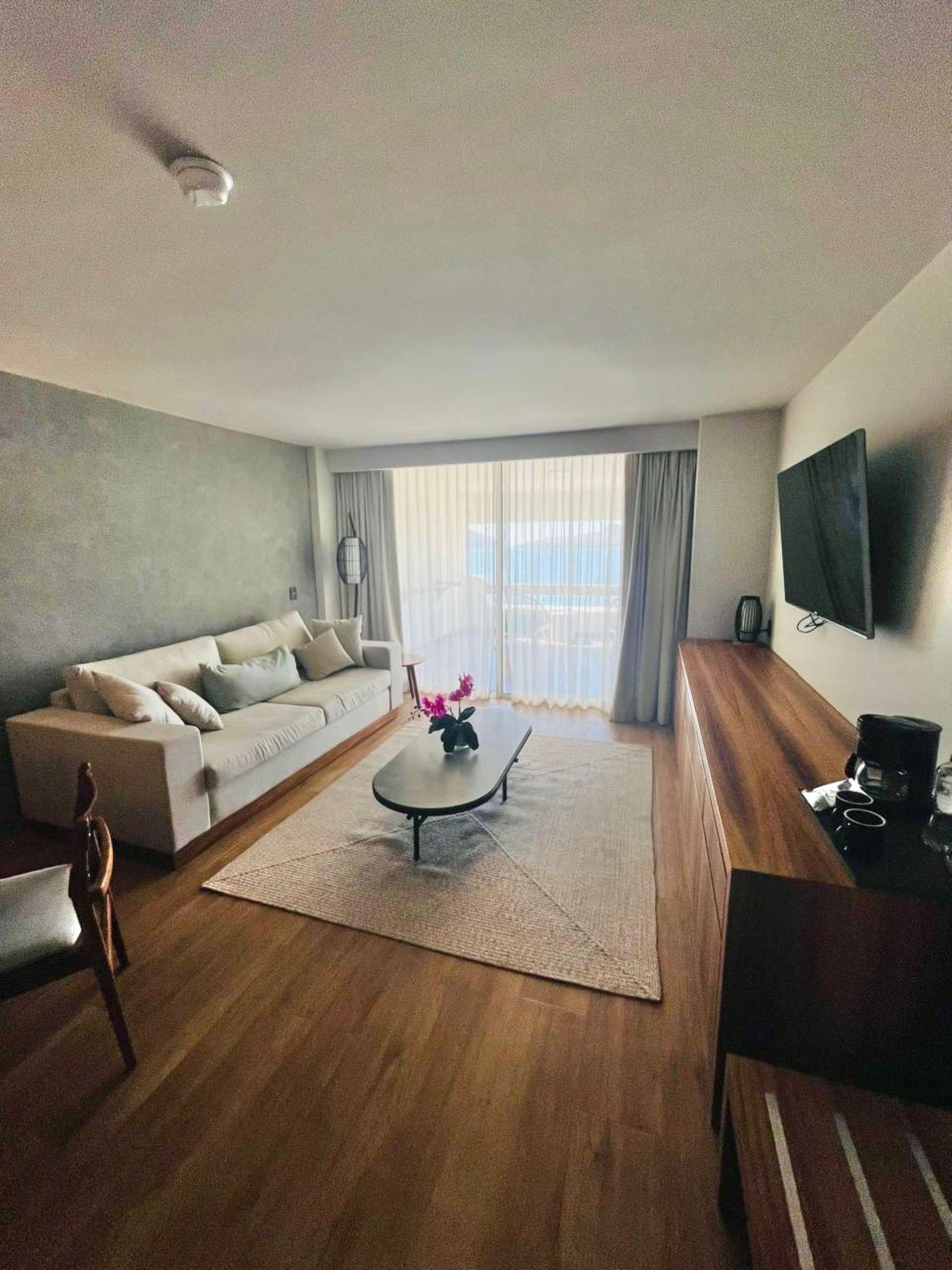 Suite Júnior con Vista al Mar