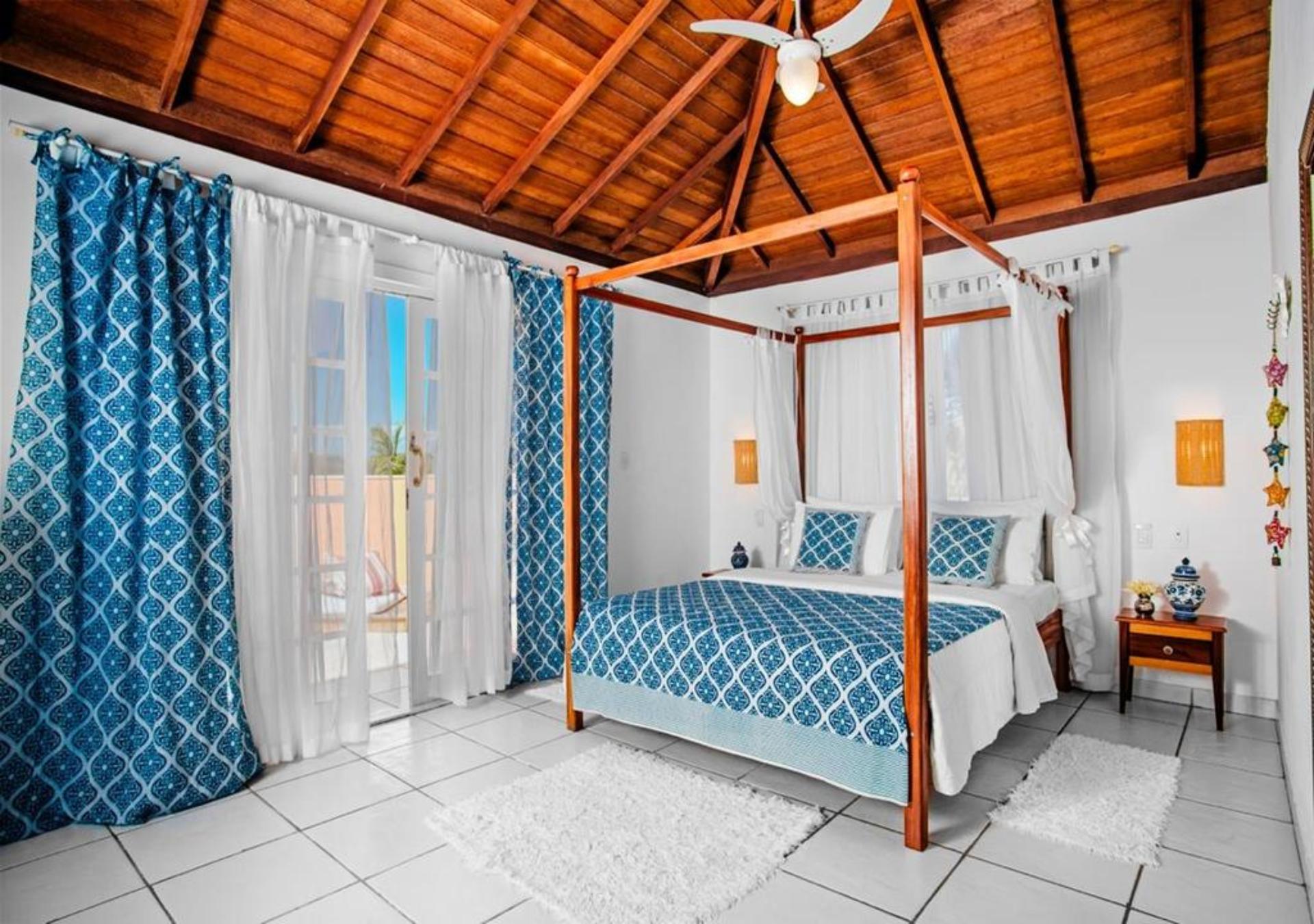 image-housing-carousel