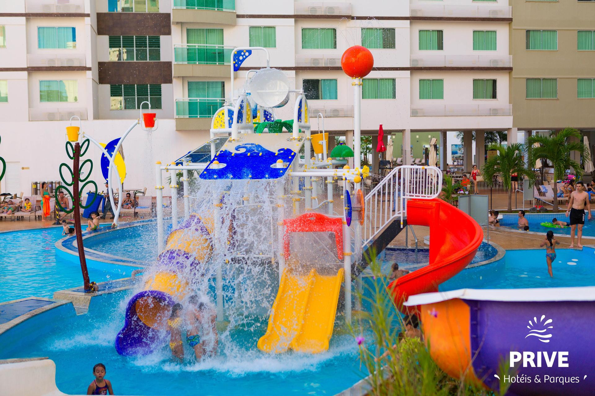image-housing-carousel