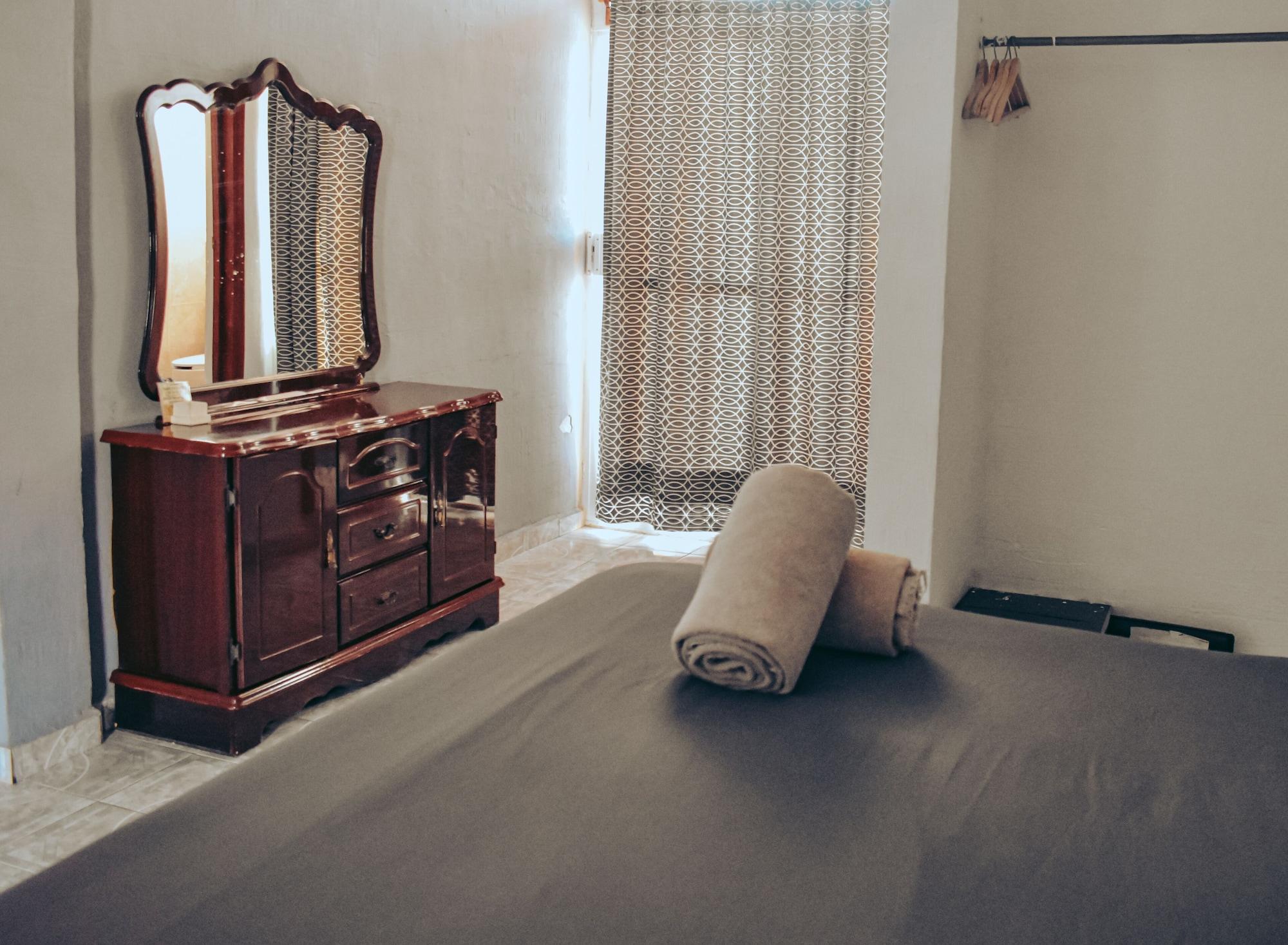 image-housing-carousel