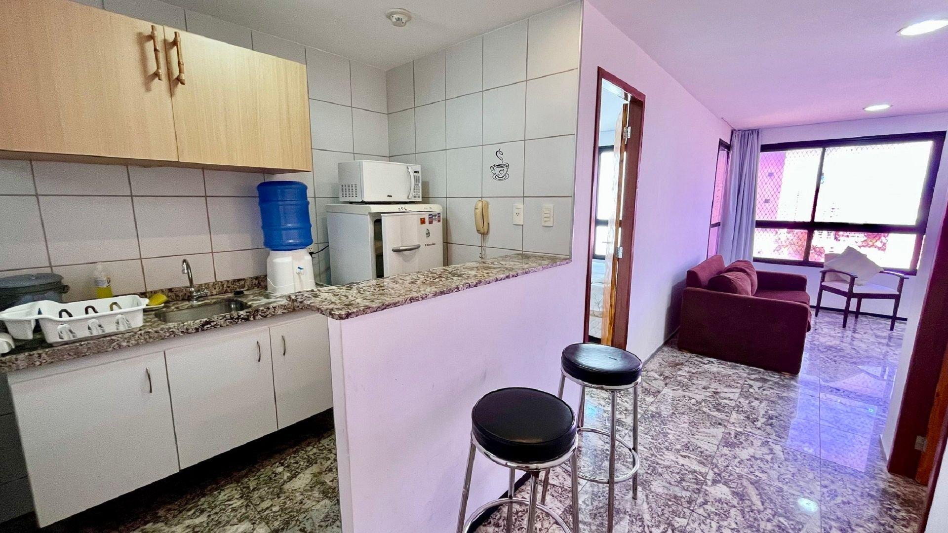image-housing-carousel