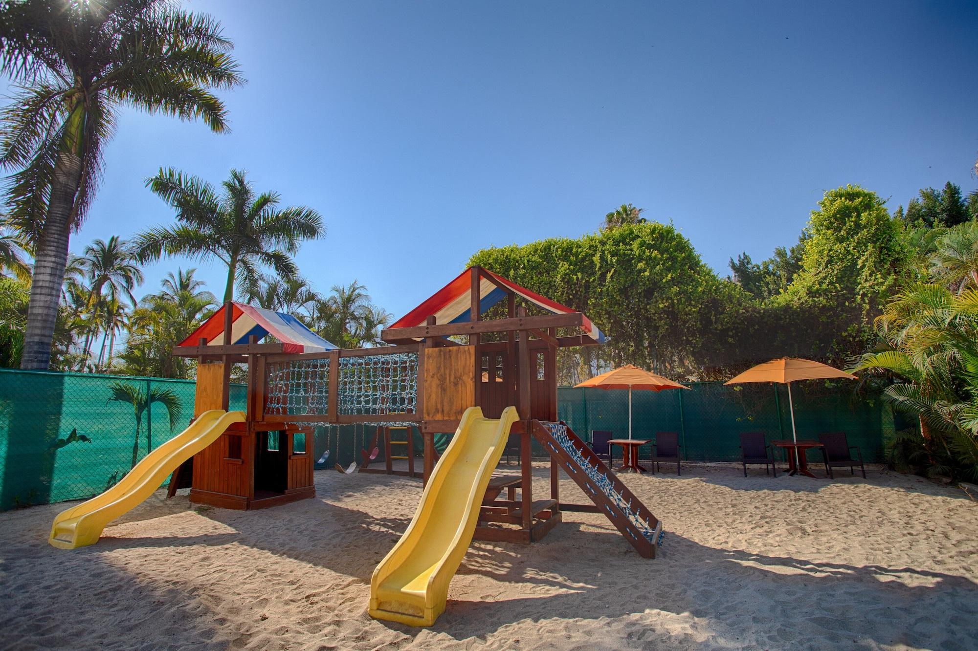 Suites by Marival Emotions All Inclusive