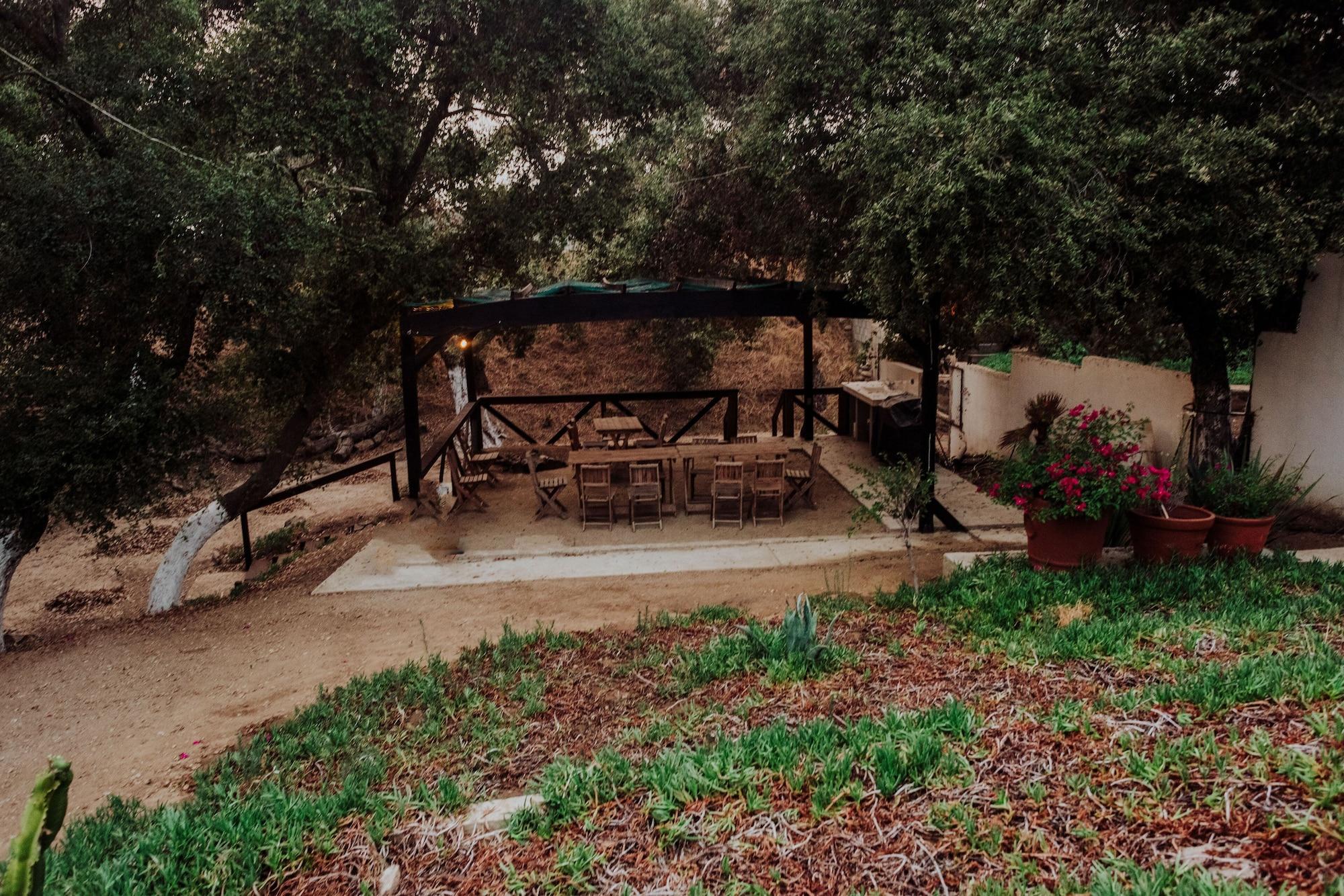 image-housing-carousel
