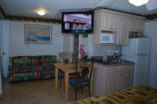 image-housing-carousel