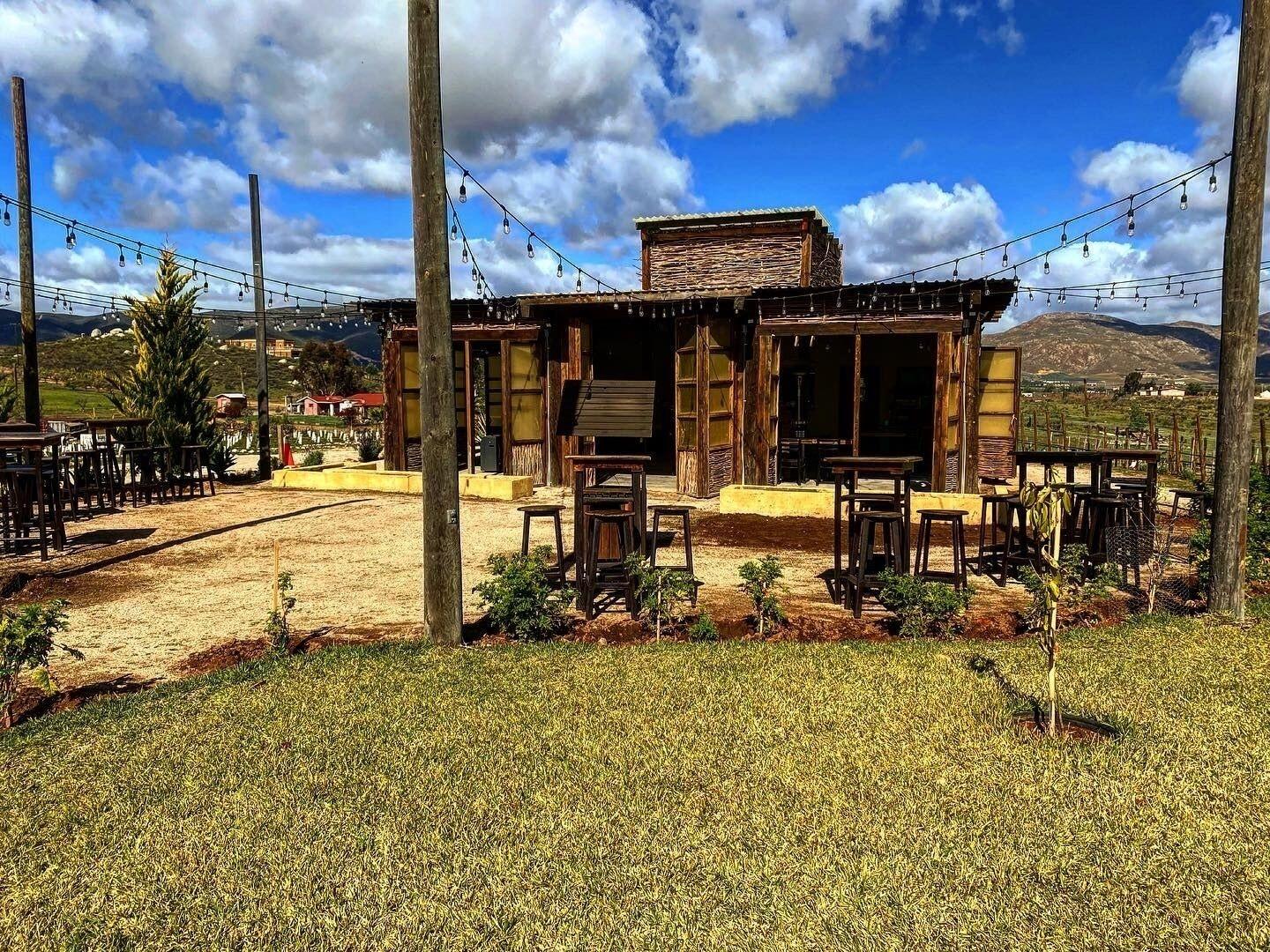 image-housing-carousel